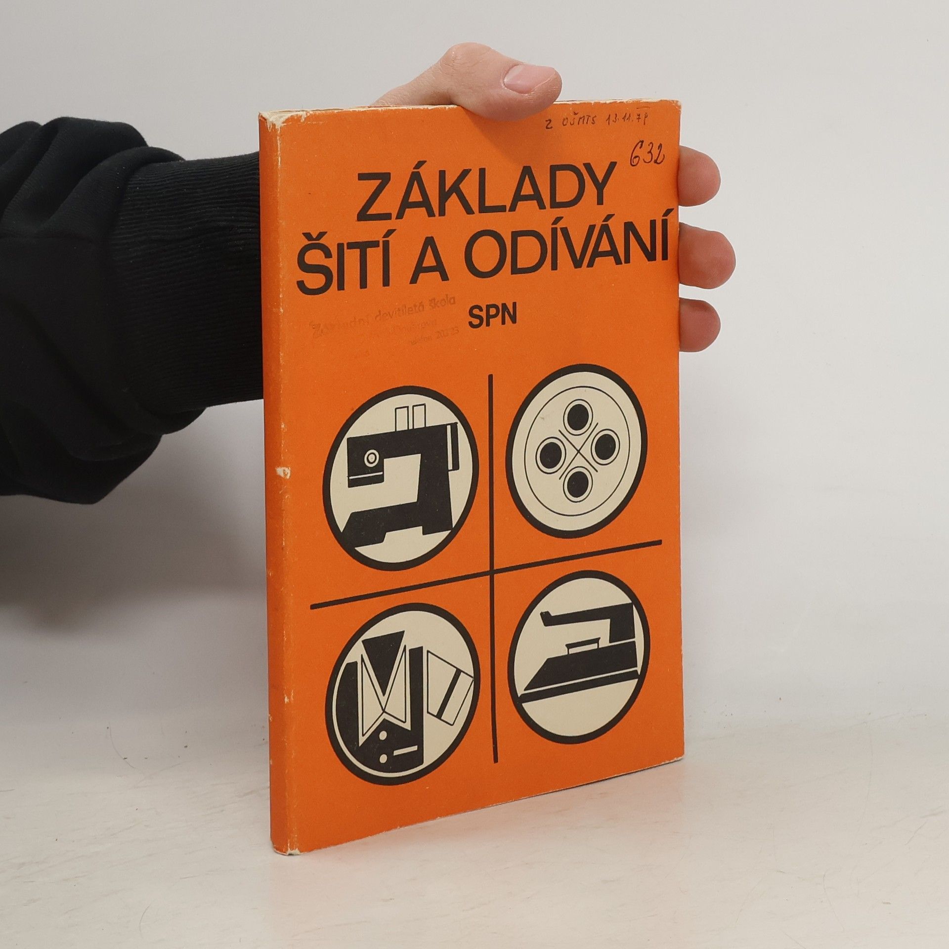 Základy šití a odívání