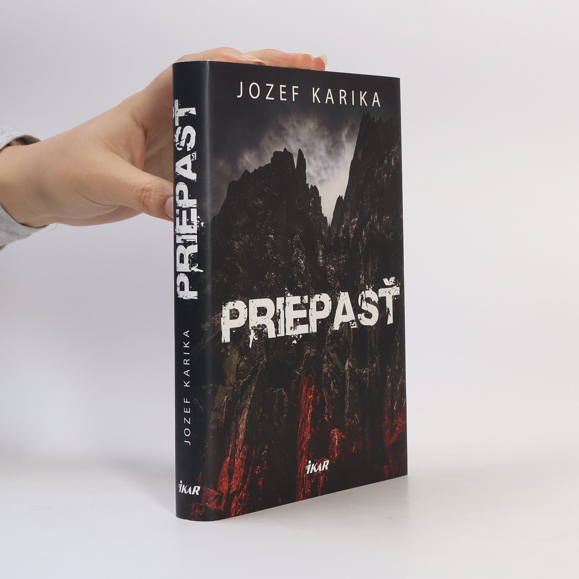 Jozef Karika Priepasť