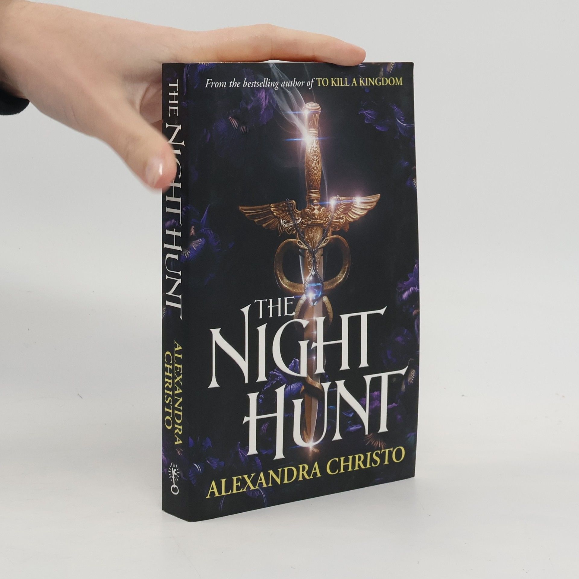 Alexandra Christo The night hunt
