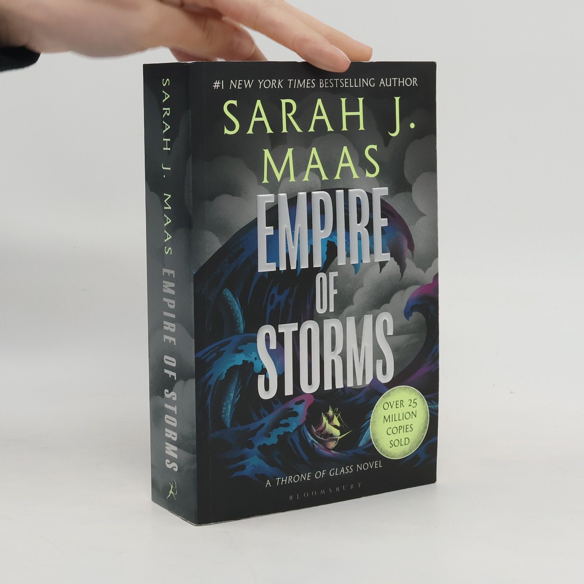 Sarah J. Maas Empire of storms