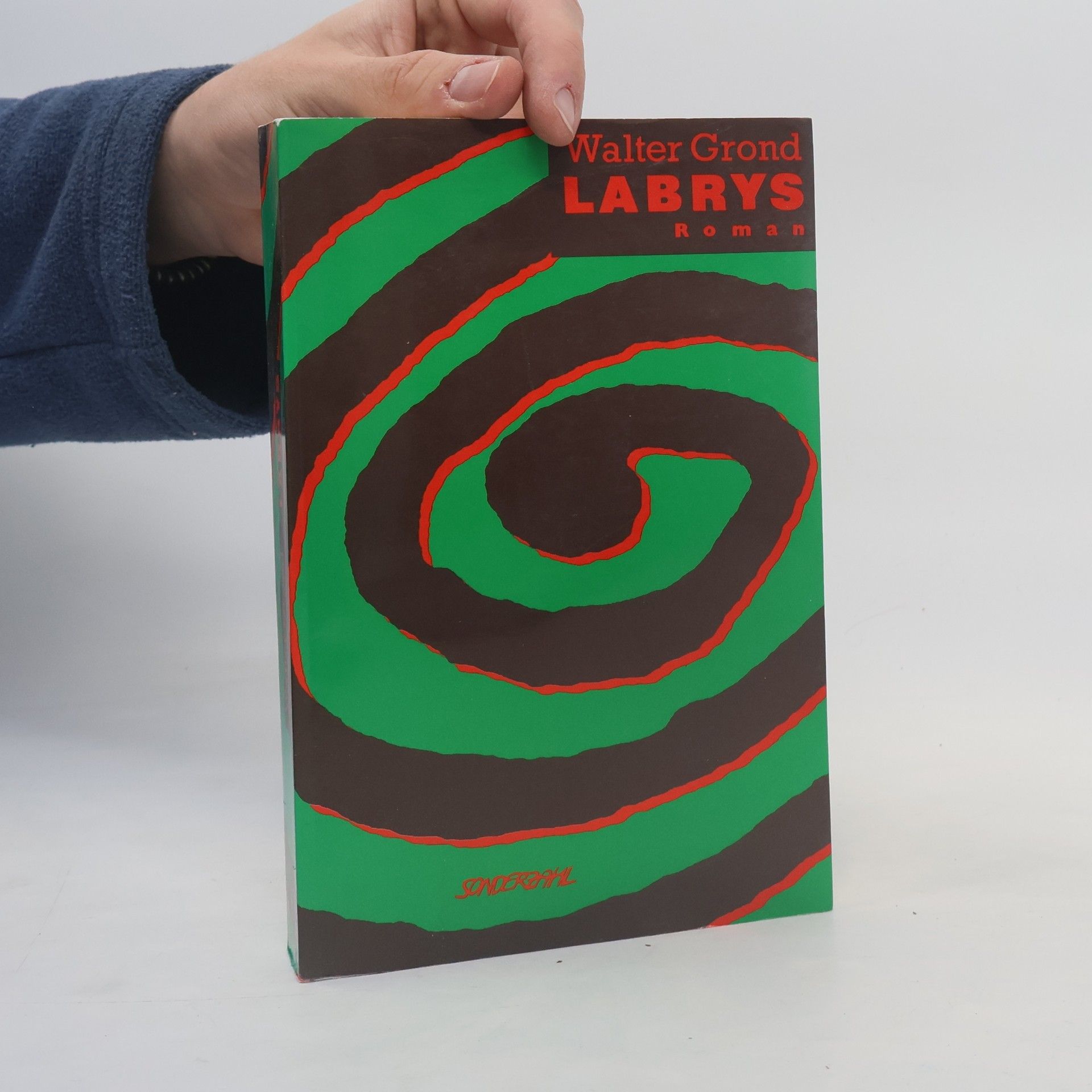 Walter Grond Labrys