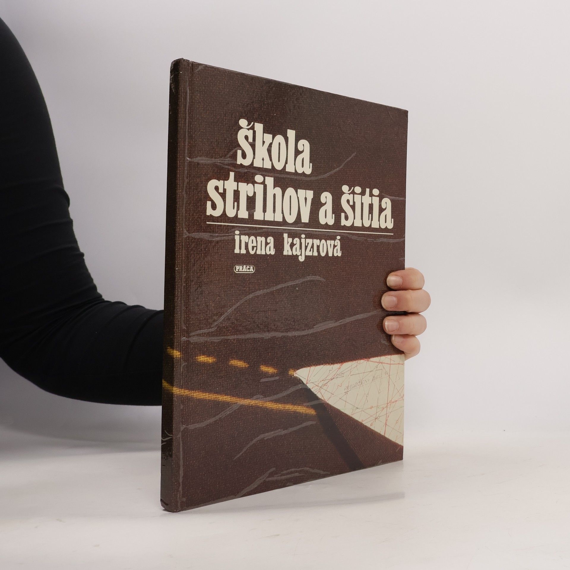 Irena Kajzrová Škola strihov a šitia