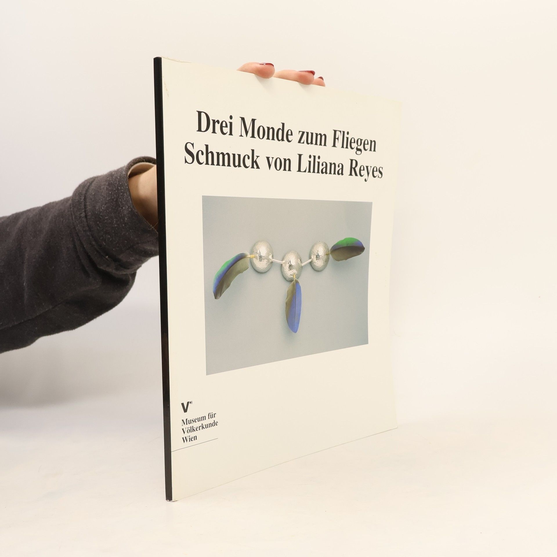 Drei Monde zum Fliegen Schmuck von Liliana Reyes