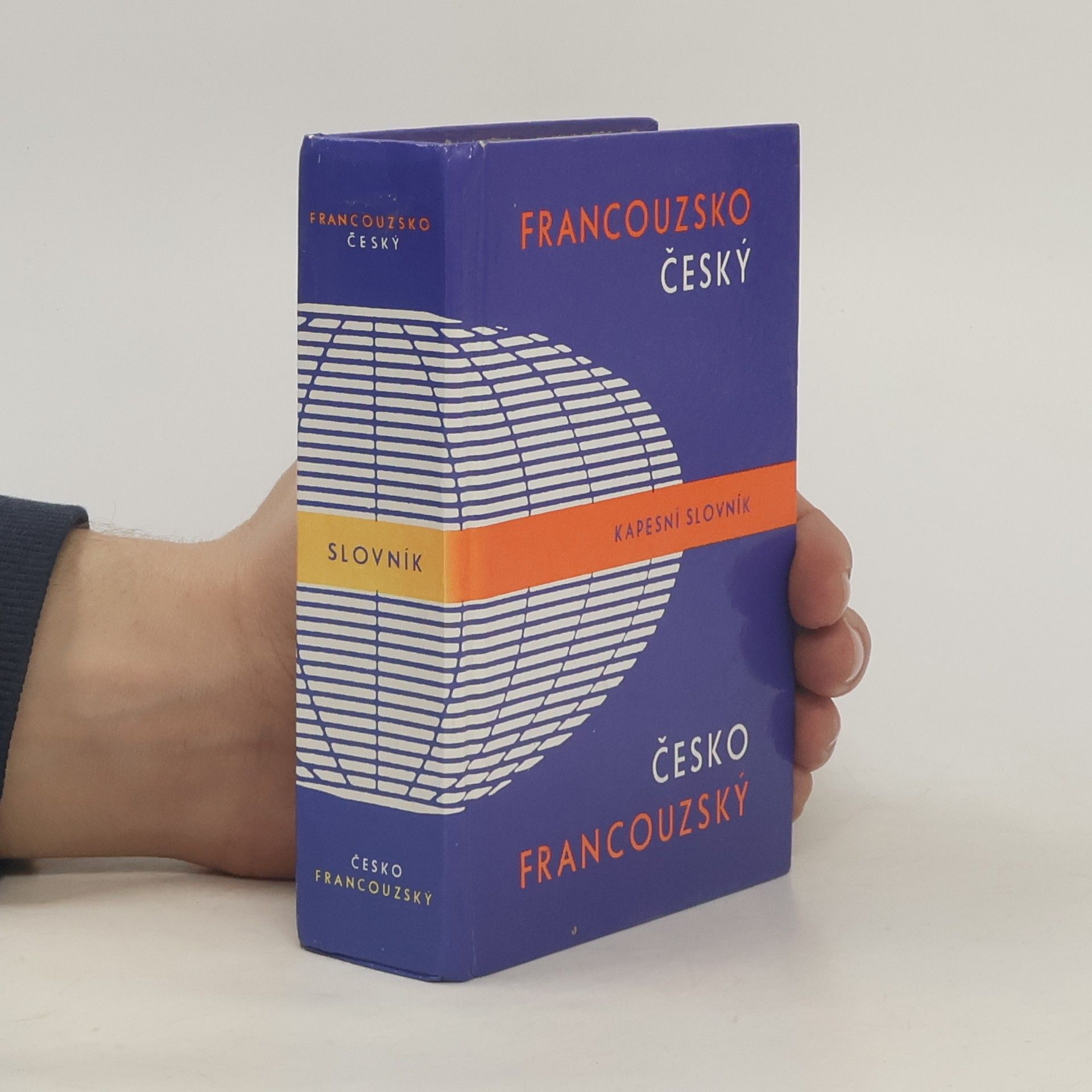 Various authors Francouzsko-český, česko-francouzský kapesní slovník