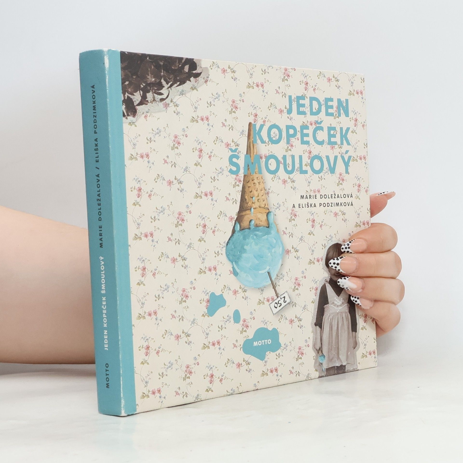 Jeden kopeček šmoulový