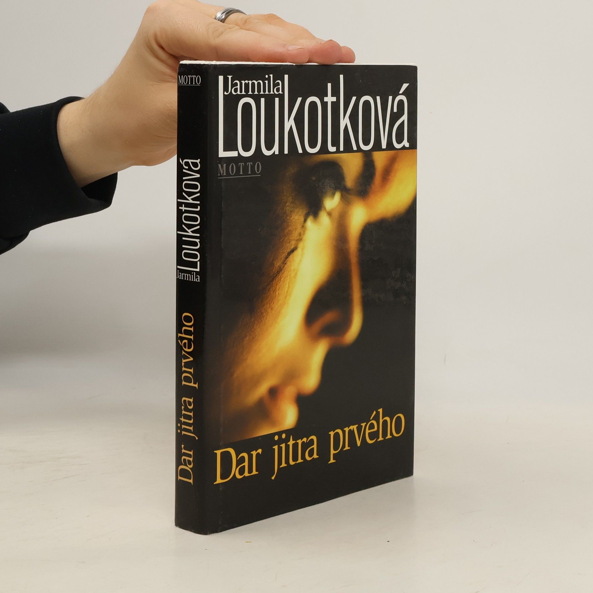 Jarmila Loukotková Dar jitra prvého