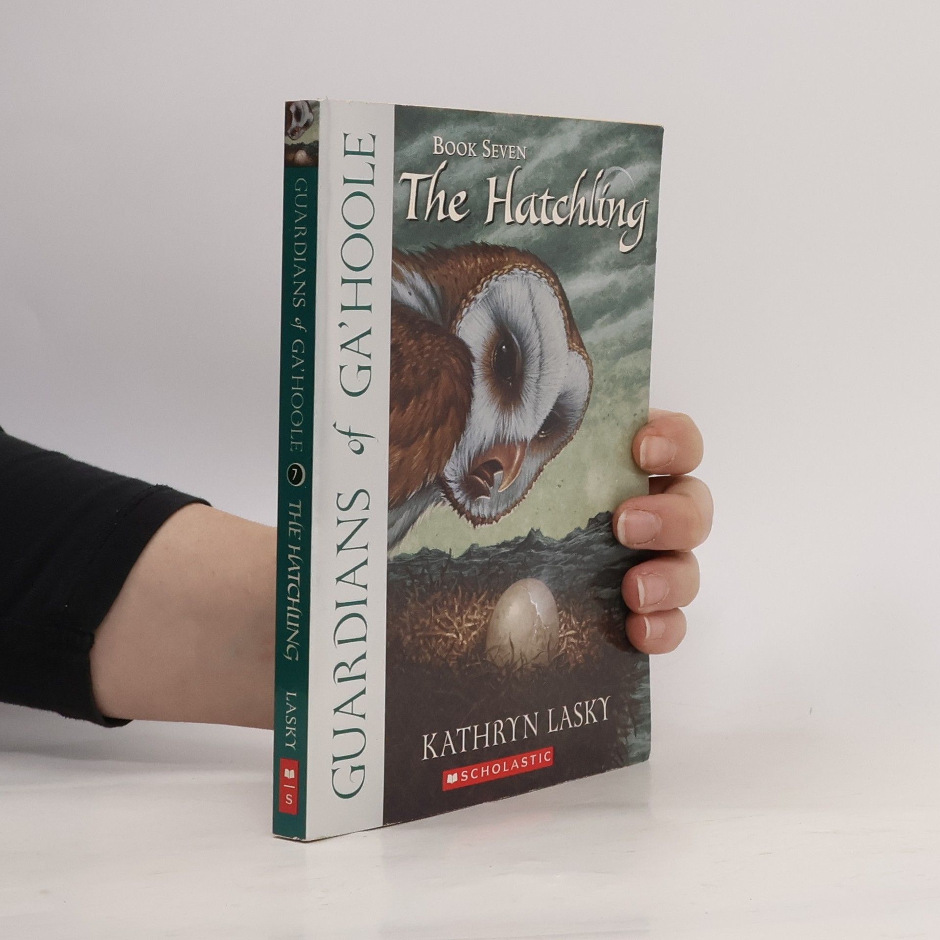 Kathryn Lasky Guardians of Ga'hoole. The Hatchling