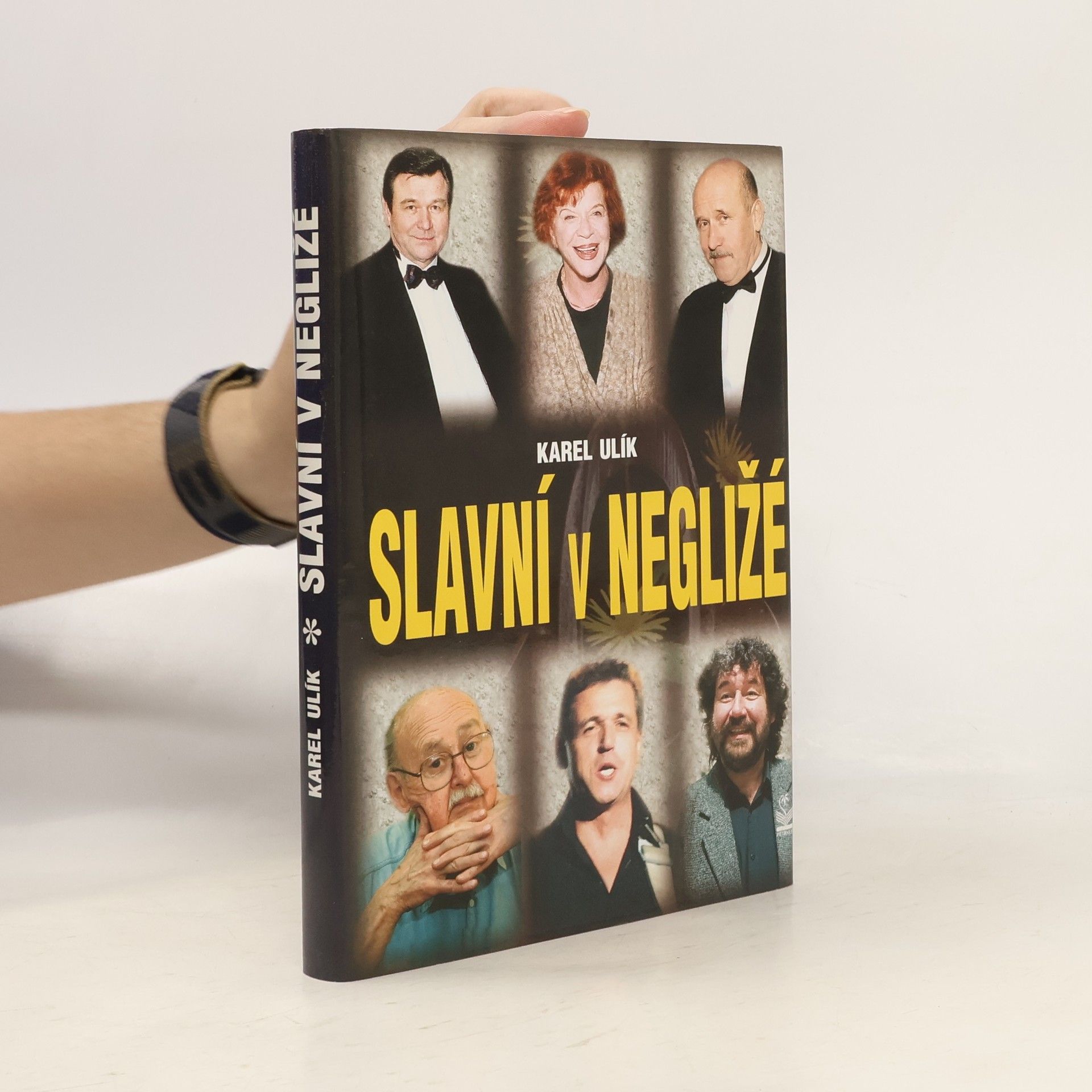 Karel Ulík Slavní v negližé