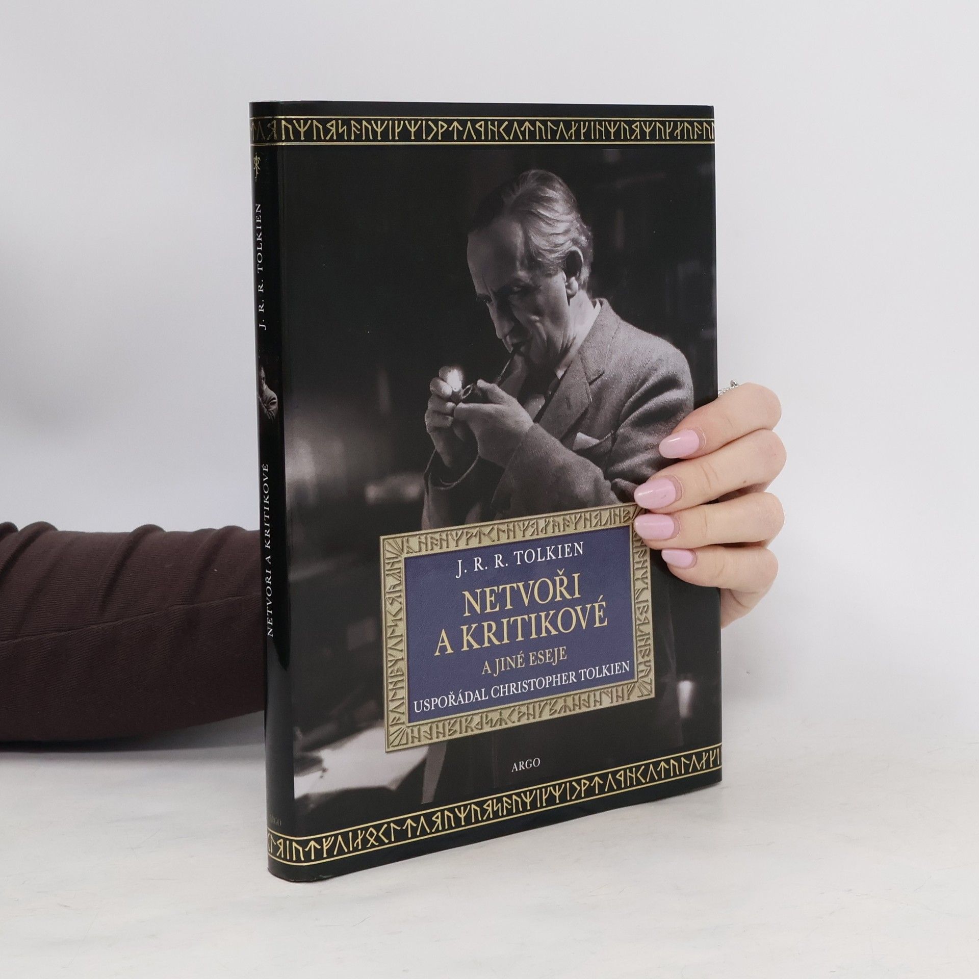J. R. R. Tolkien Netvoři a kritikové