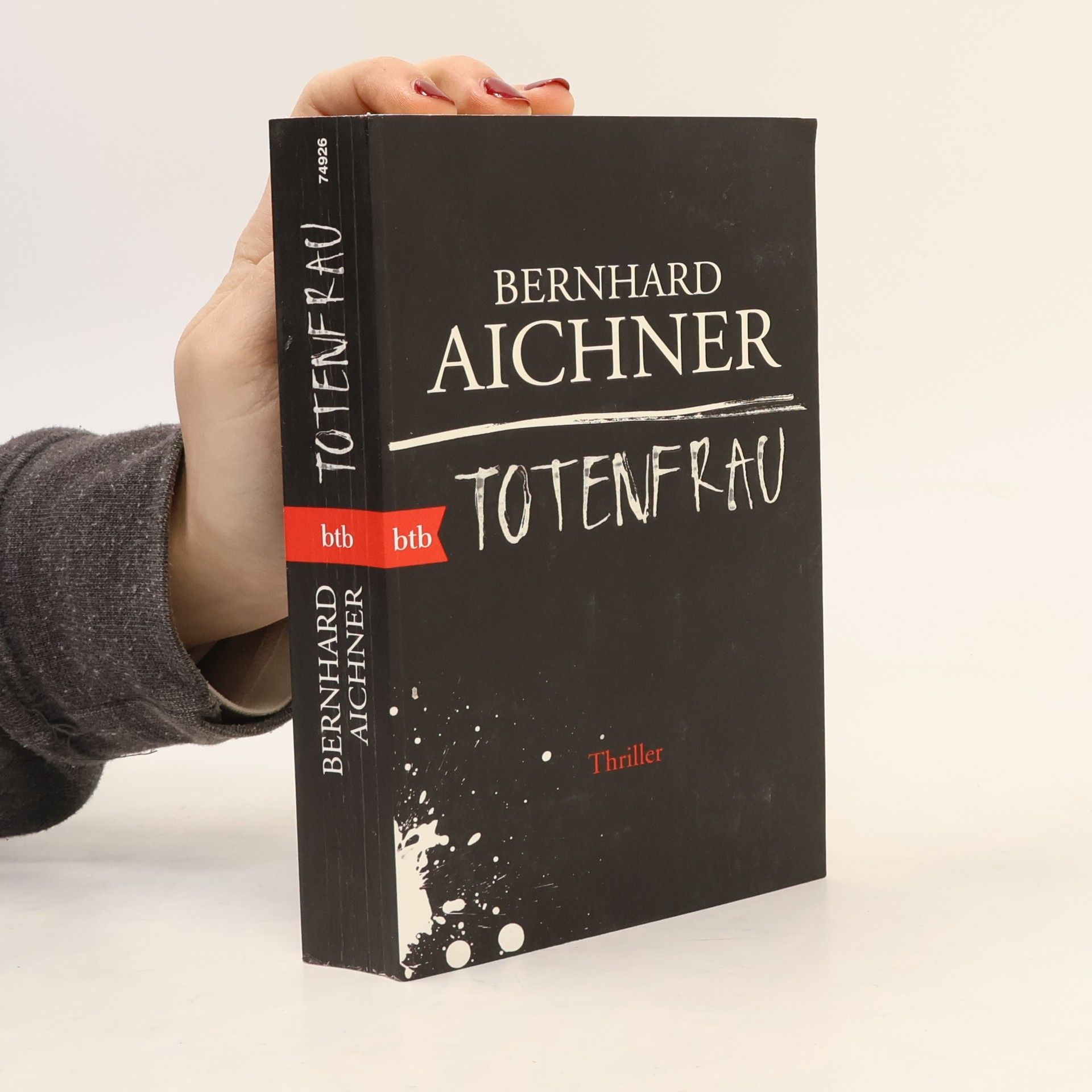 Bernhard Aichner Totenfrau
