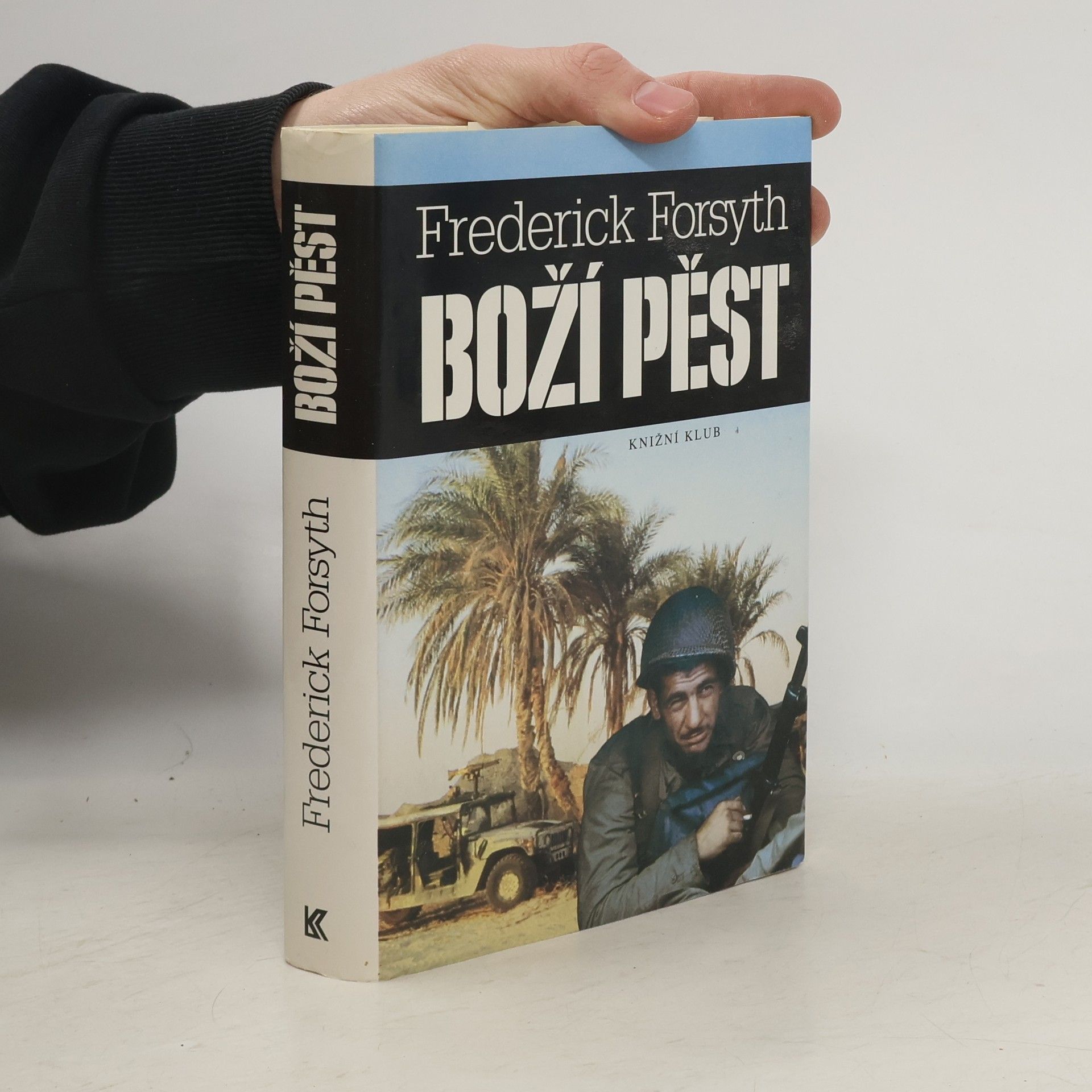 Frederick Forsyth Boží pěst