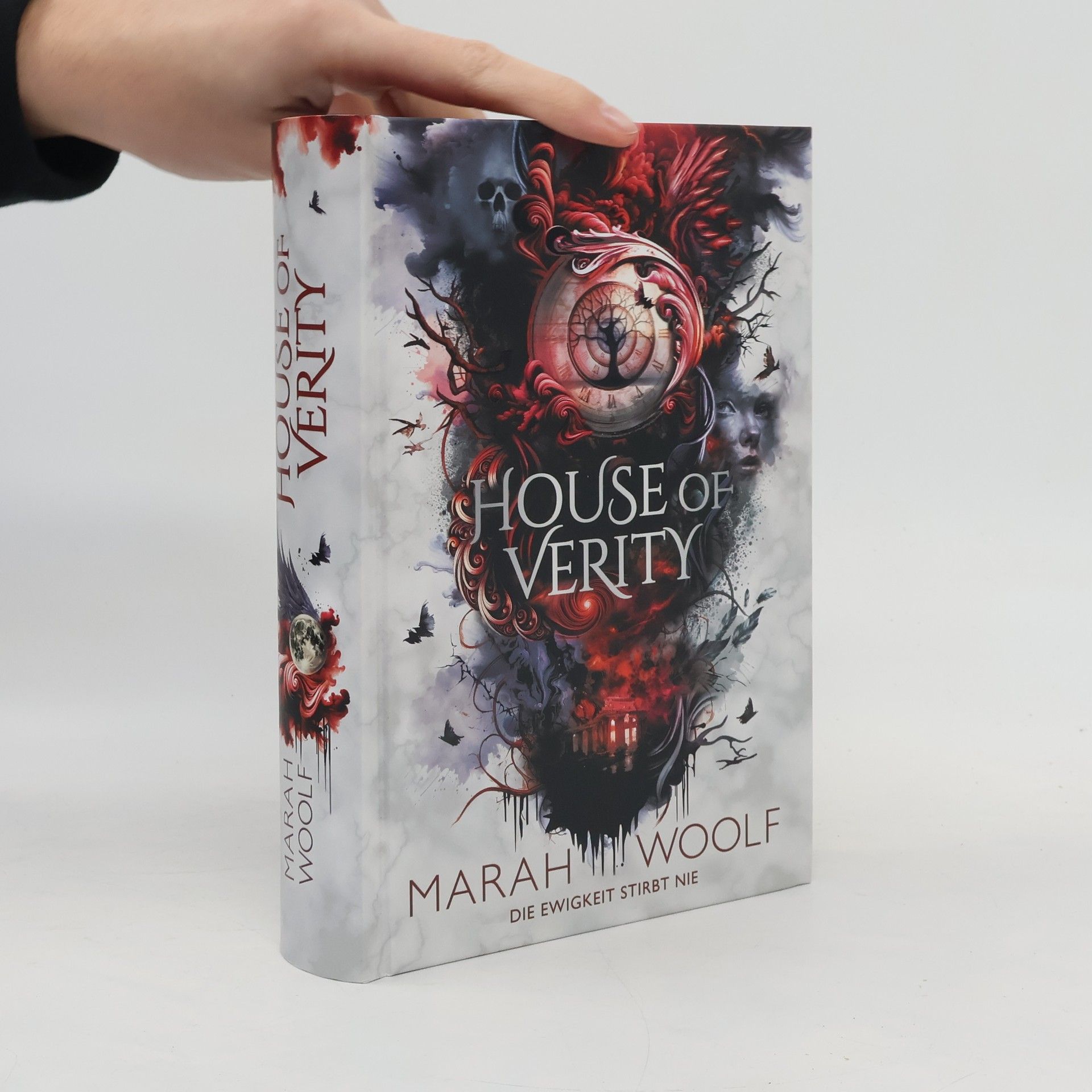 Marah Woolf House of Verity