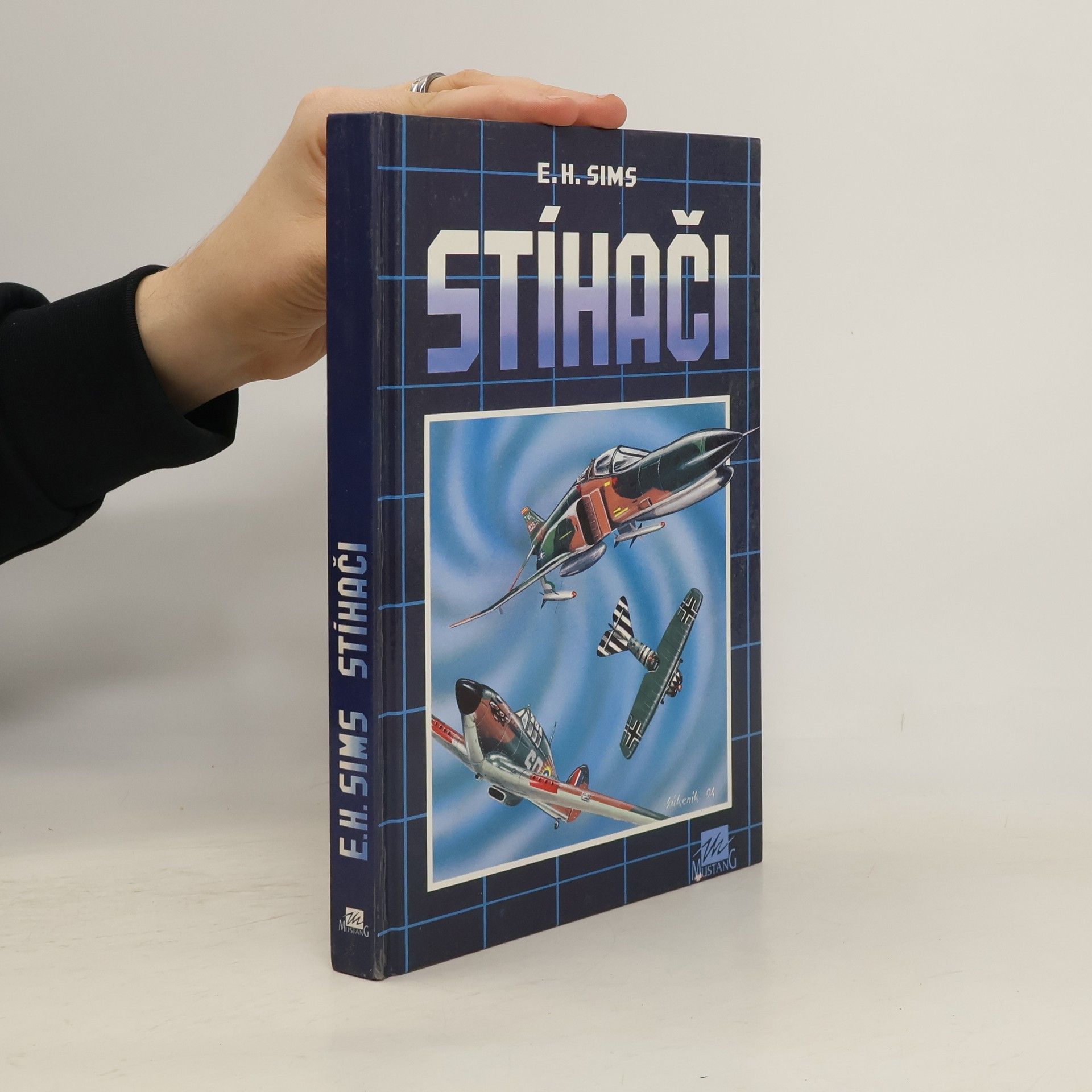 Edward H. Sims Stíhači