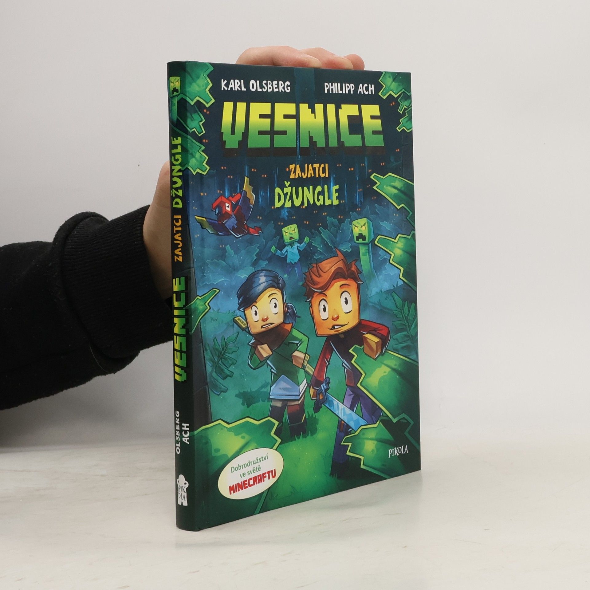 Vesnice. Zajatci džungle