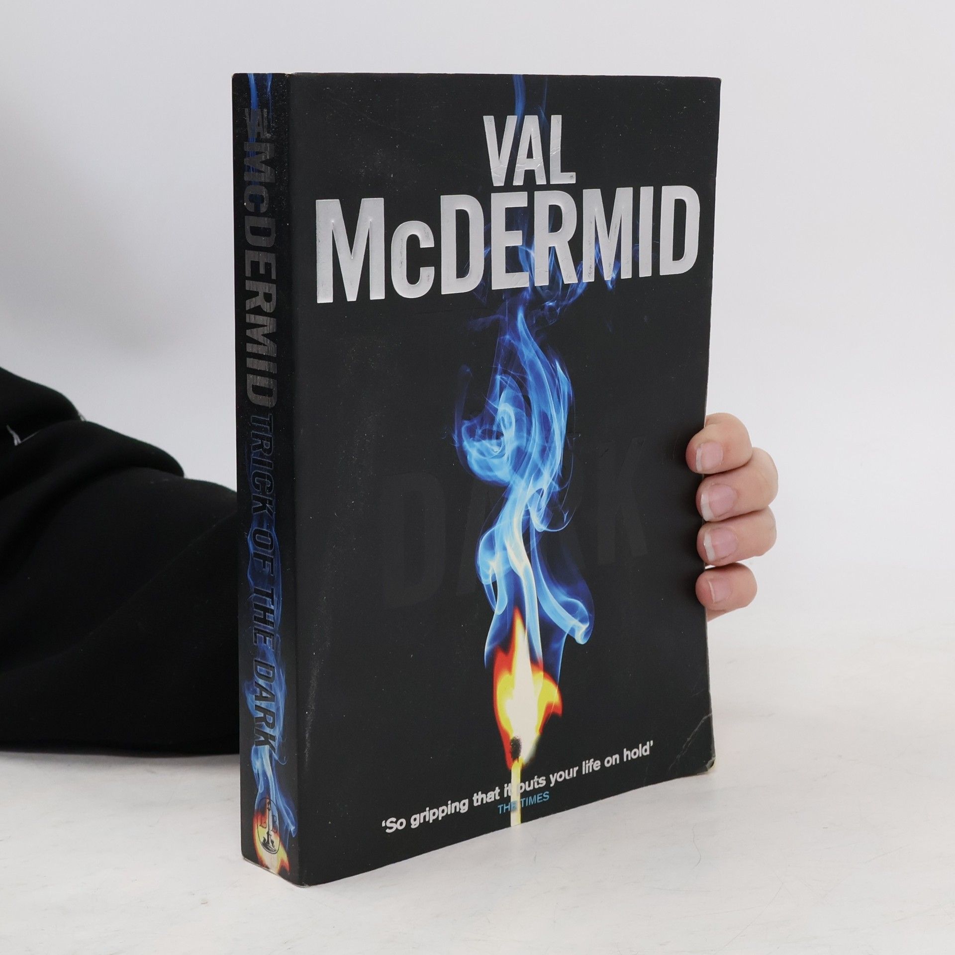 Val McDermid Trick of the Dark