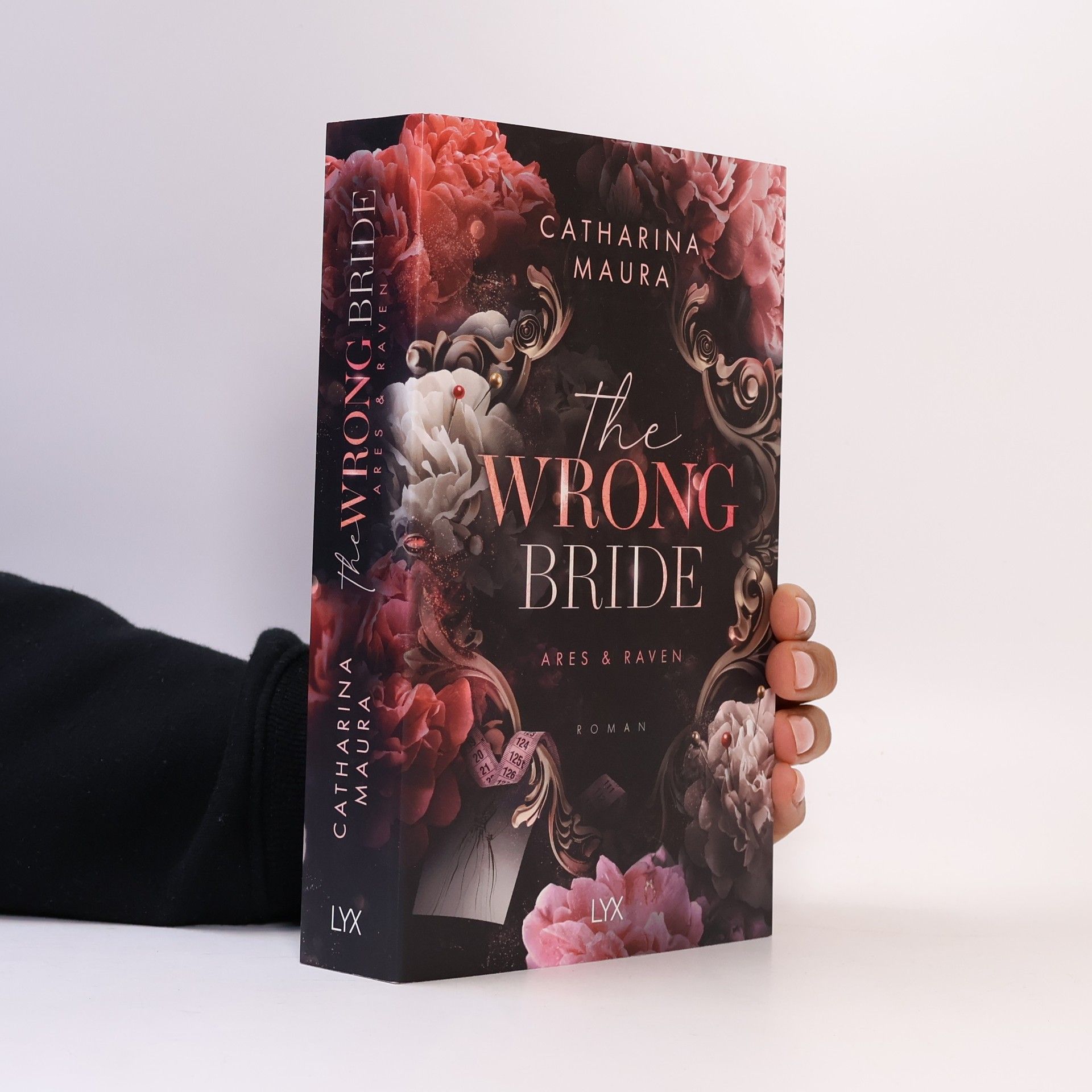 Catharina Maura The wrong bride