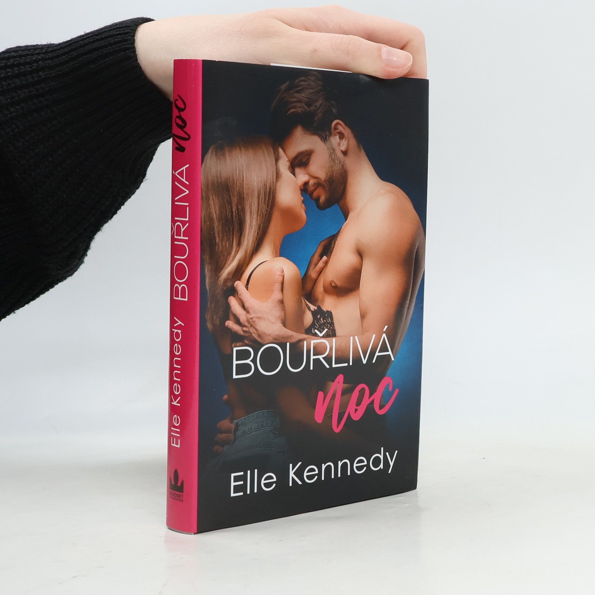 Elle Kennedy Bouřlivá noc