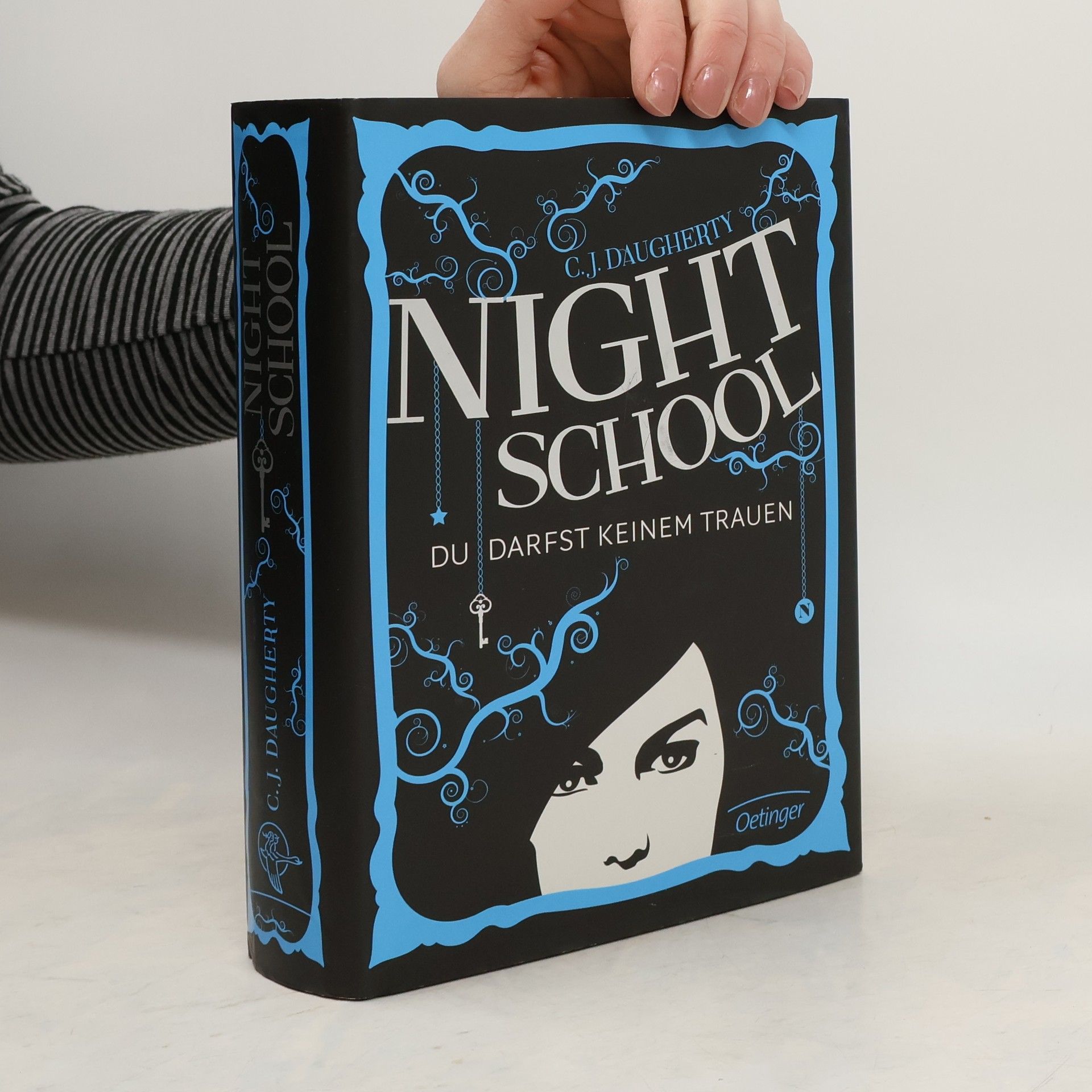 Christi Daugherty Night School 1. Du darfst keinem Trauen
