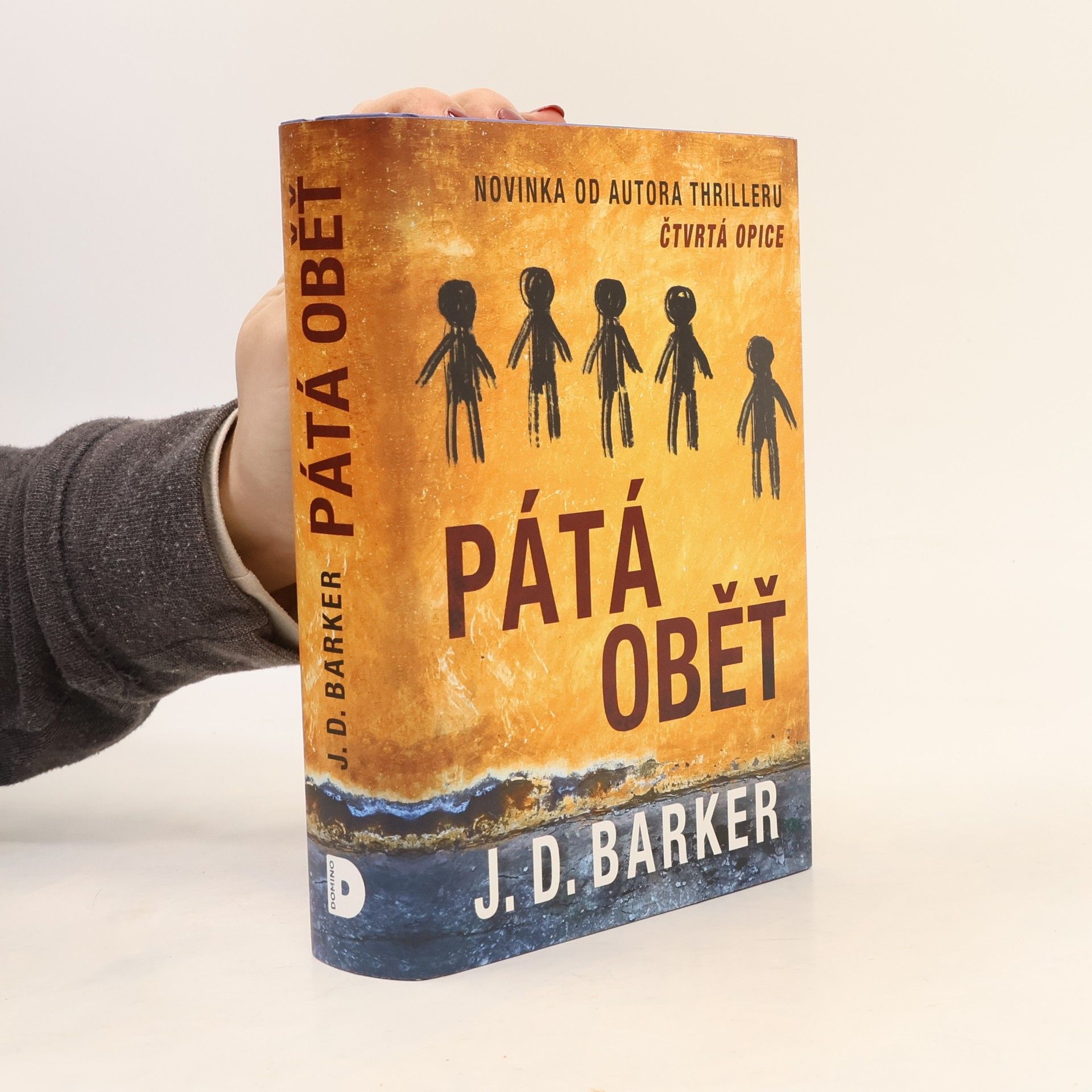 J. D. (Jonathan Dylan) Barker Pátá oběť