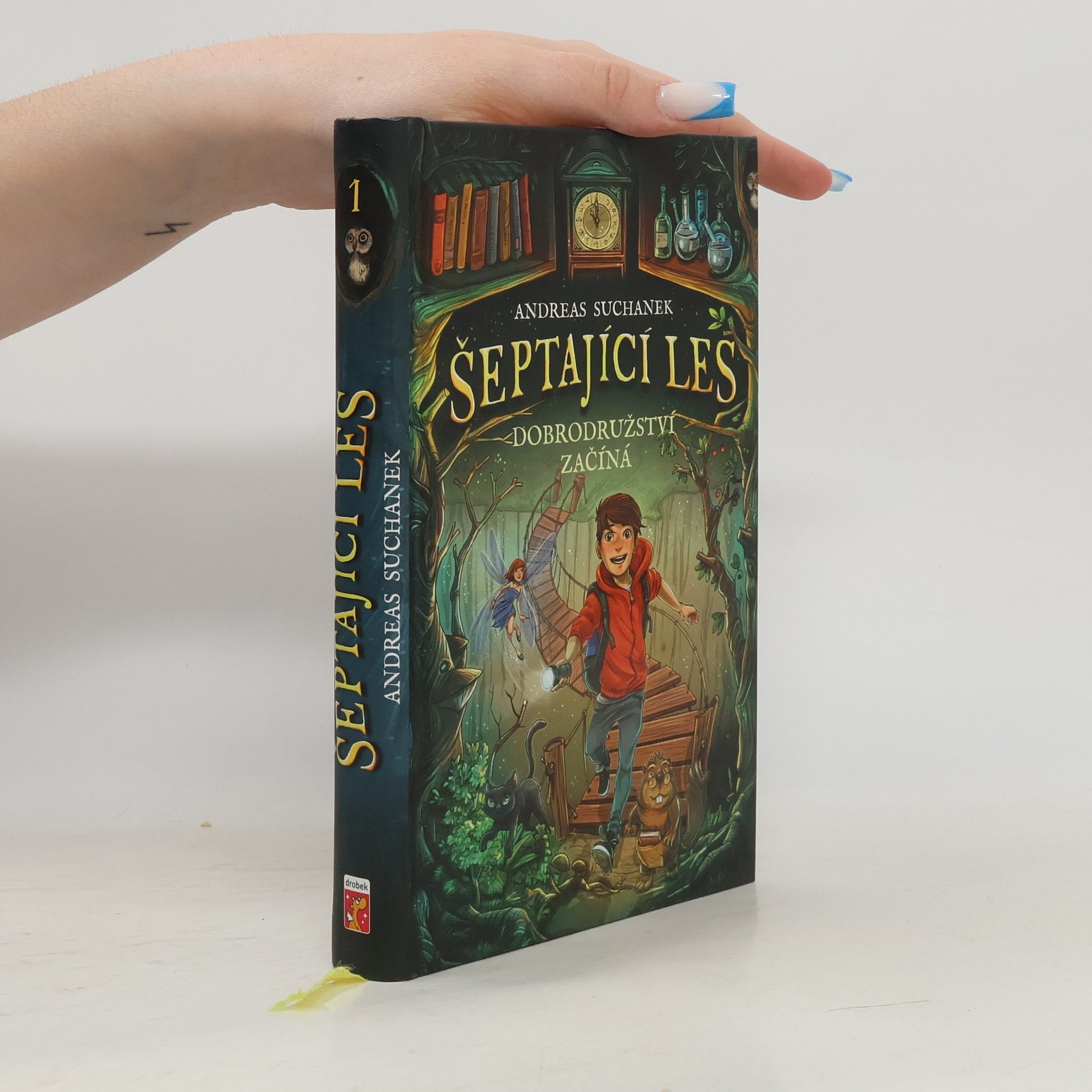 Andreas Suchanek Šeptající les. Dobrodružství začíná