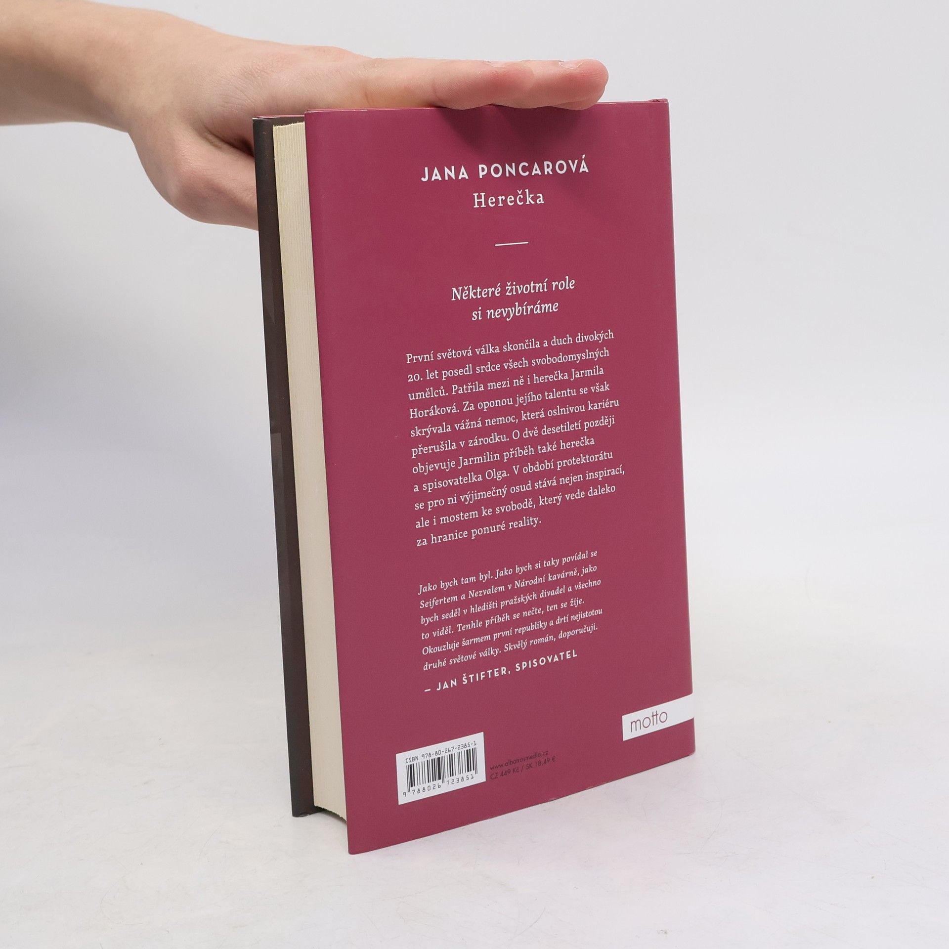 Jana Poncarová Herečka : múza první republiky