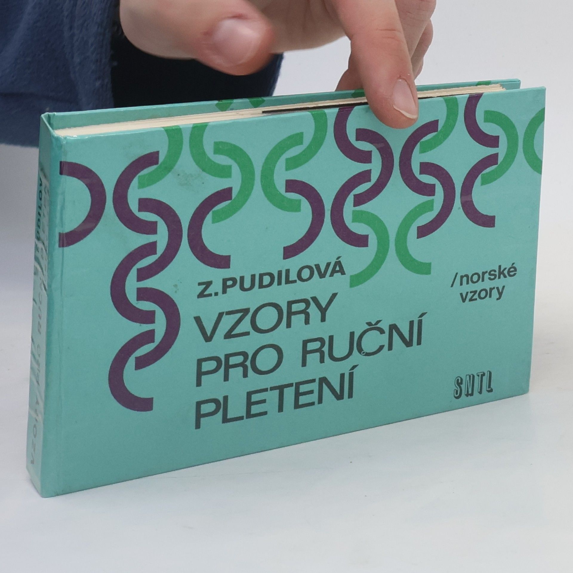 Pudilová Zdenka Vzory pro ruční pletení. Norské vzory