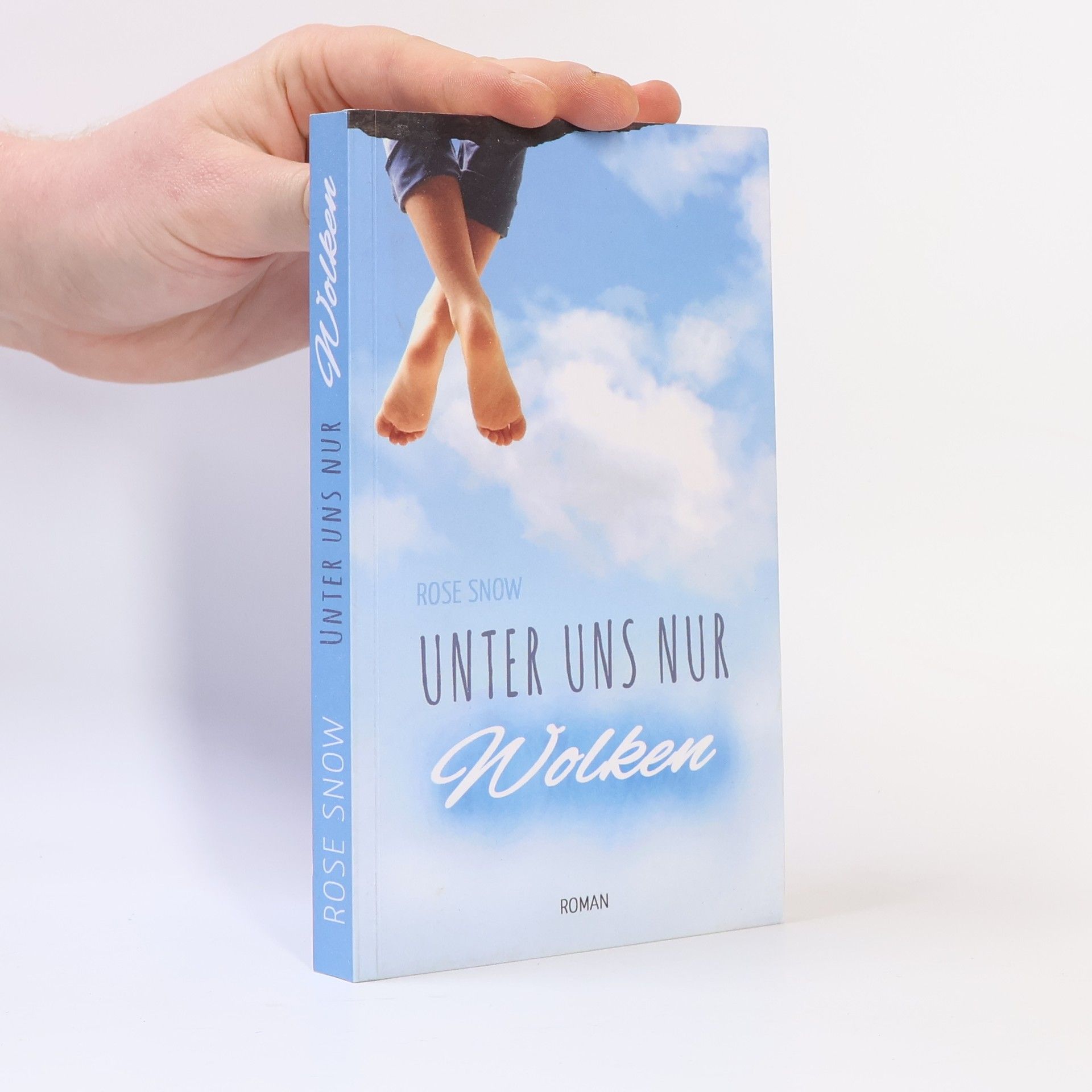 Rose Snow Unter uns nur Wolken