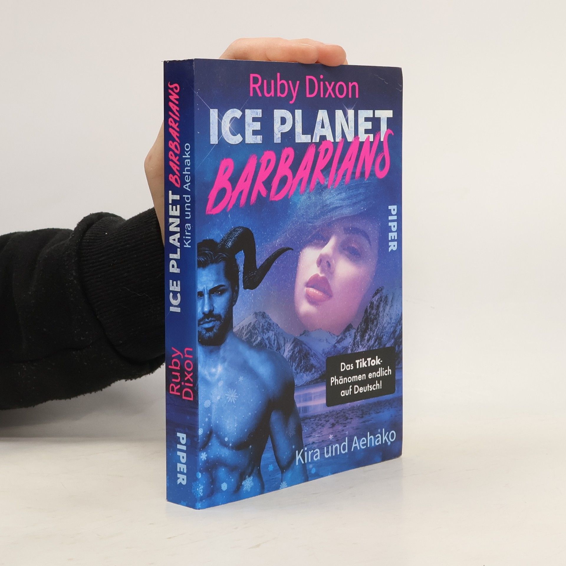 Ruby Dixon Kira und Aehako