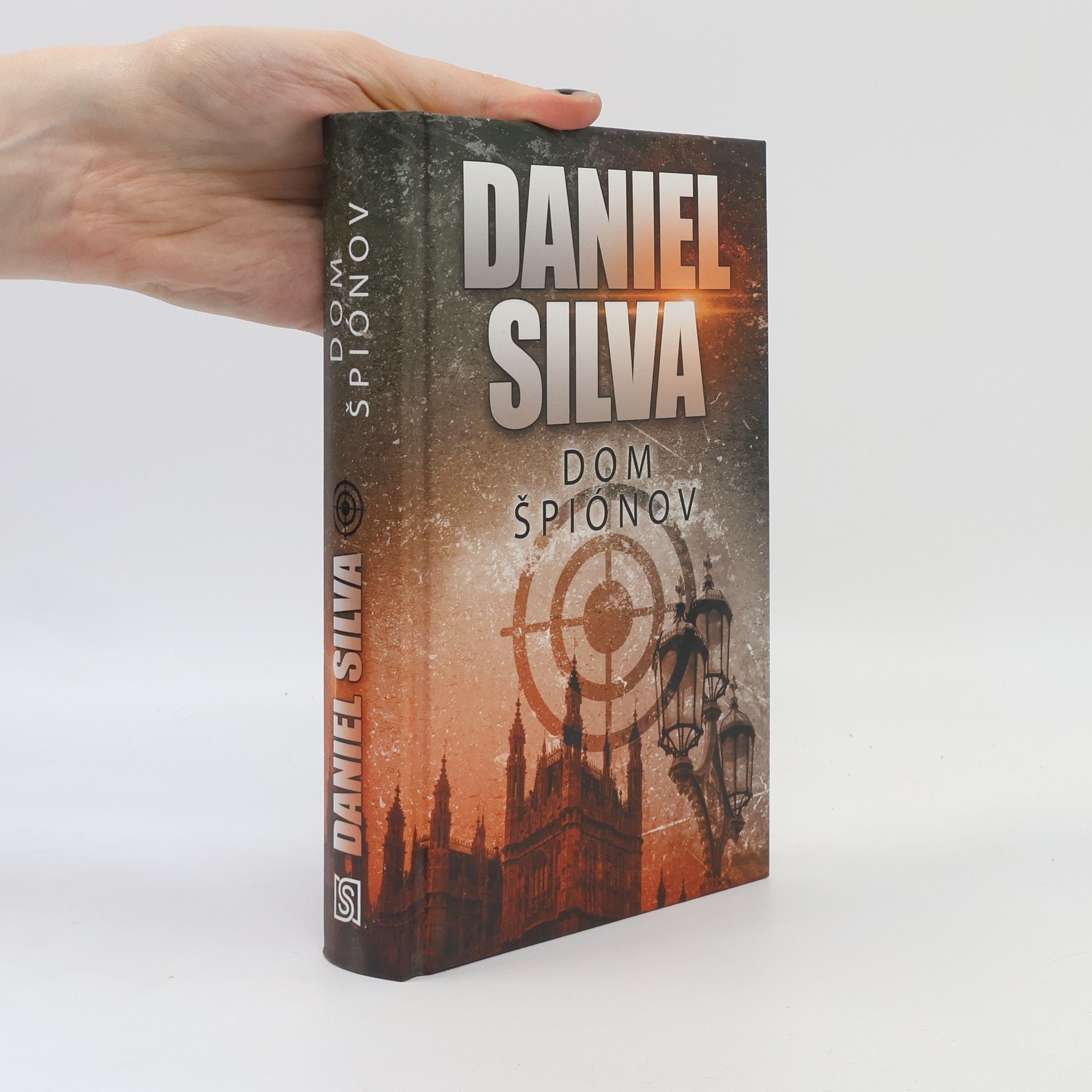 Daniel Silva Dom špiónov