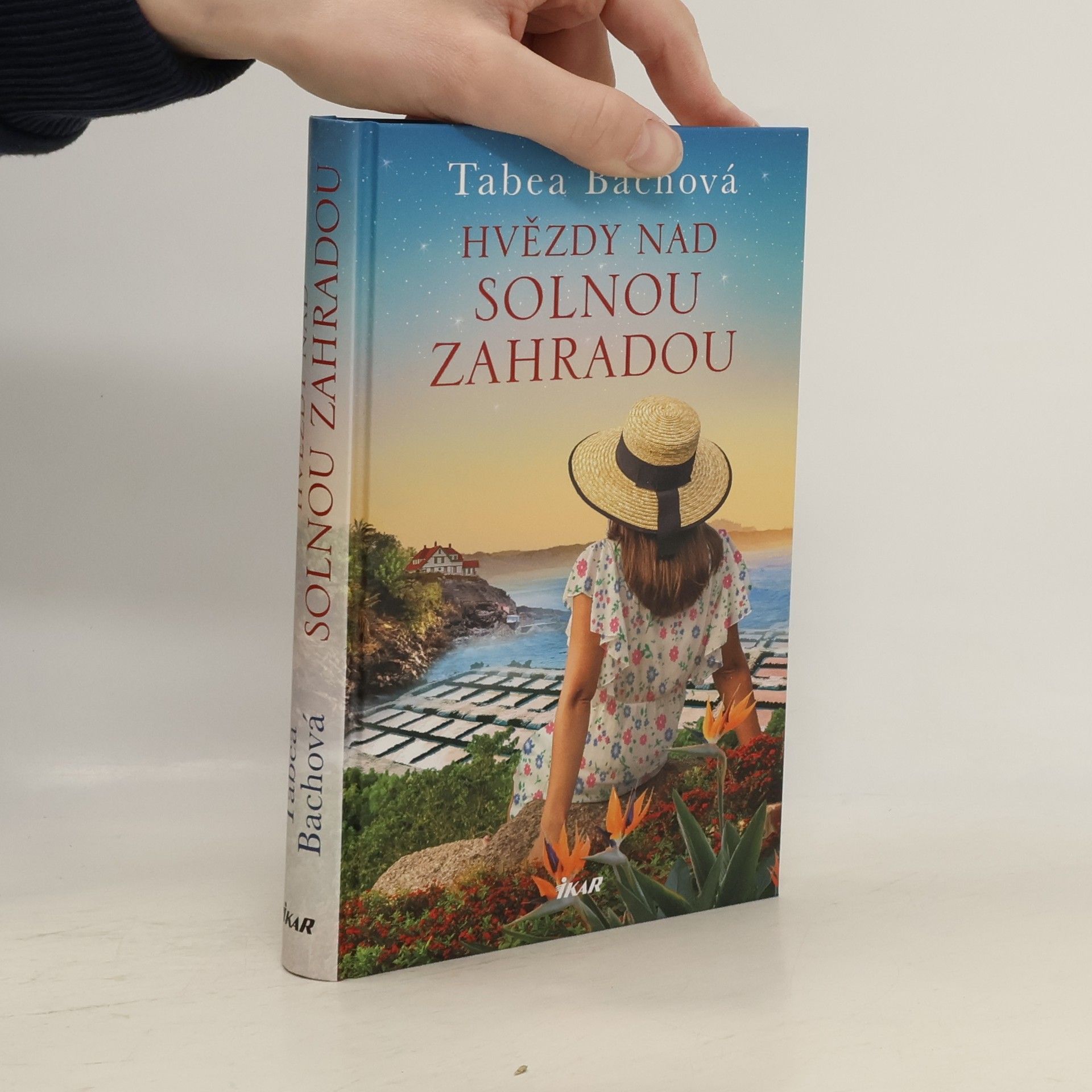 Tabea Bach Hvězdy nad solnou zahradou