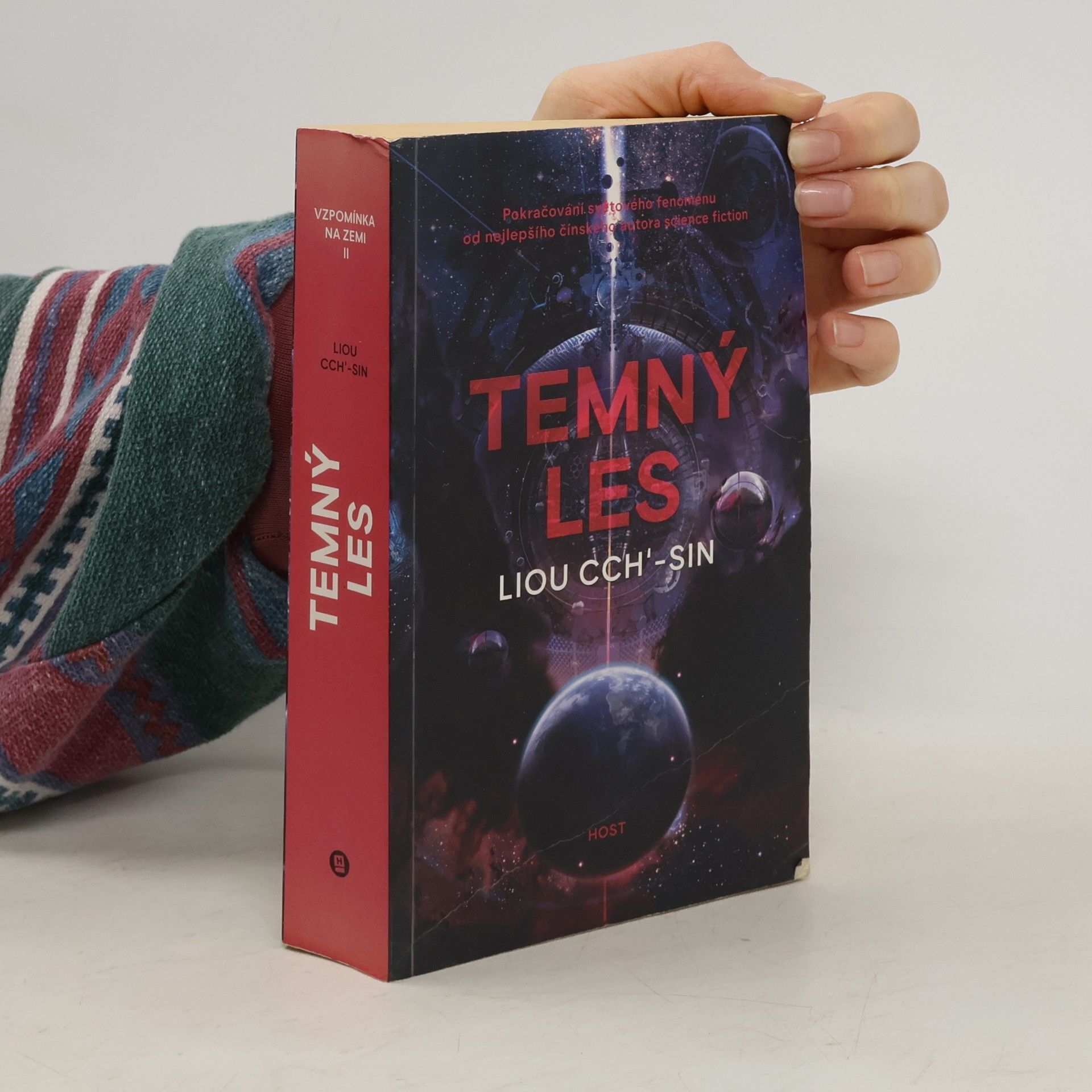 Cixin Liu Temný les