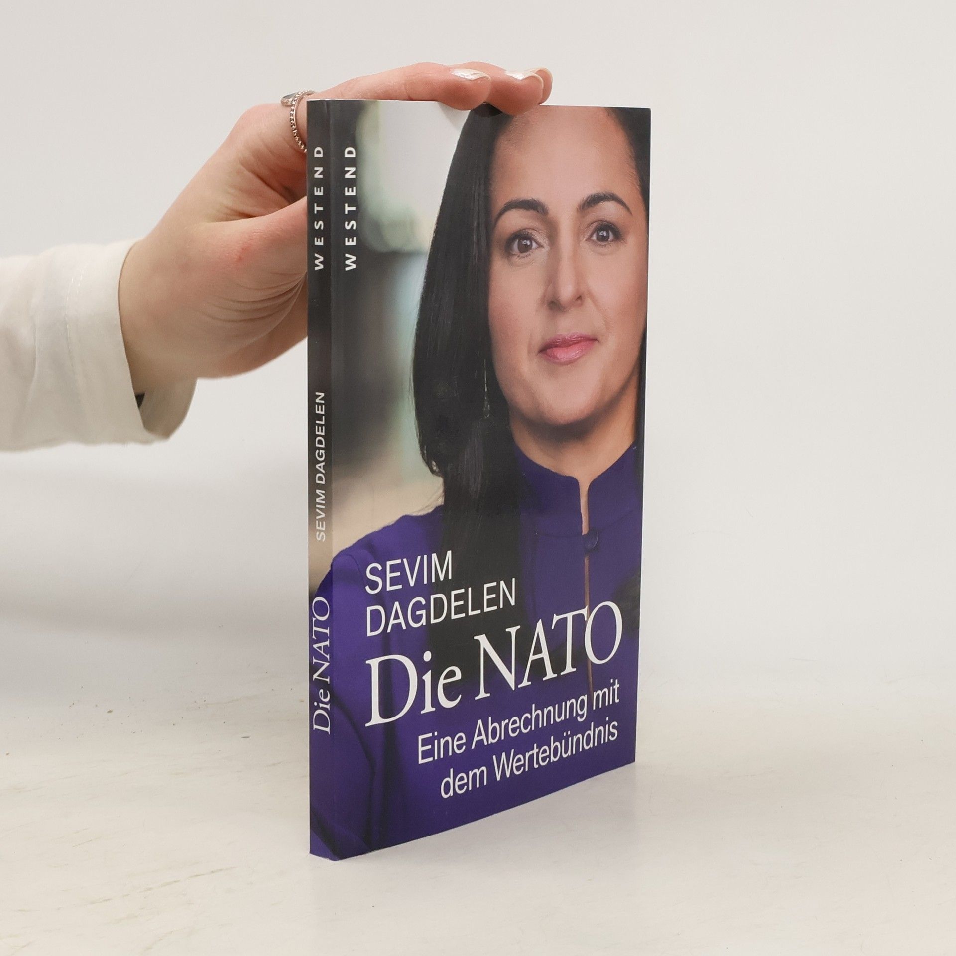 Sevim Dağdelen Die NATO