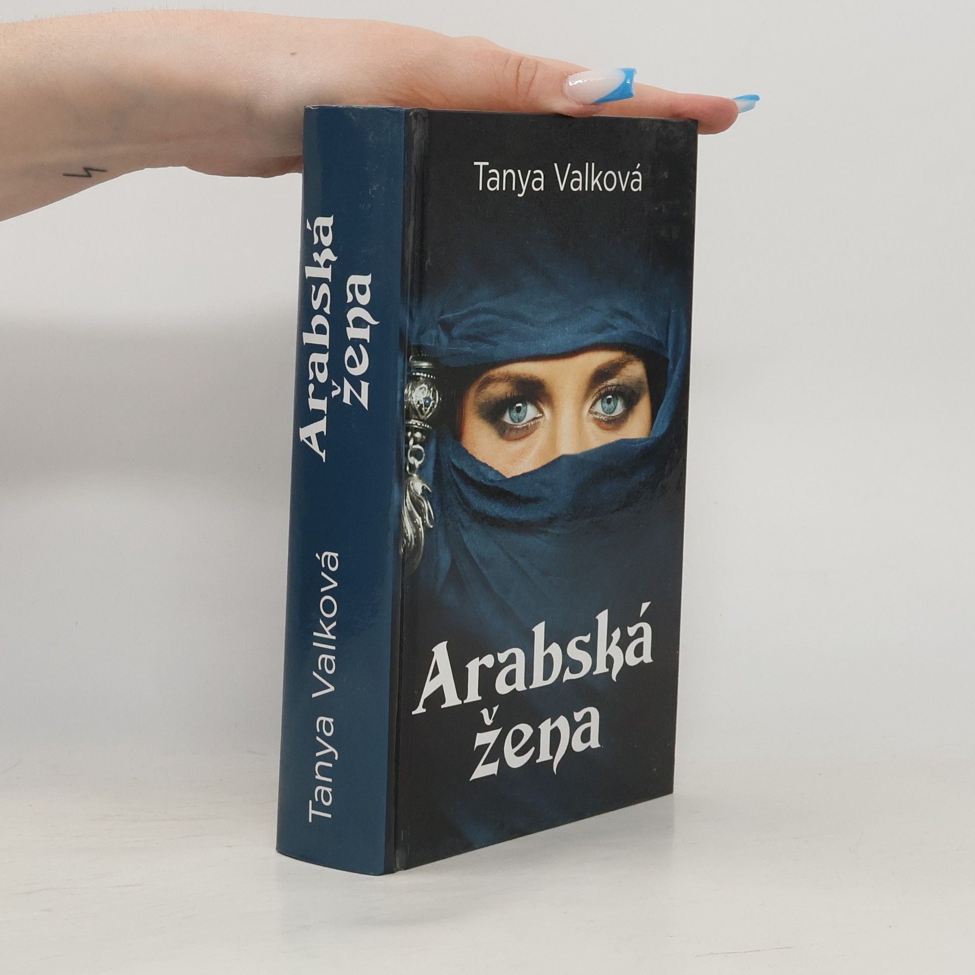 Tanya Valková Arabská žena