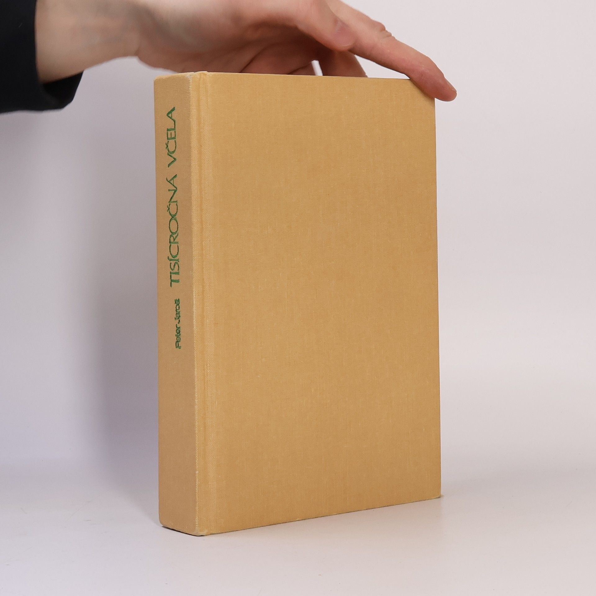 Tisícročná včela