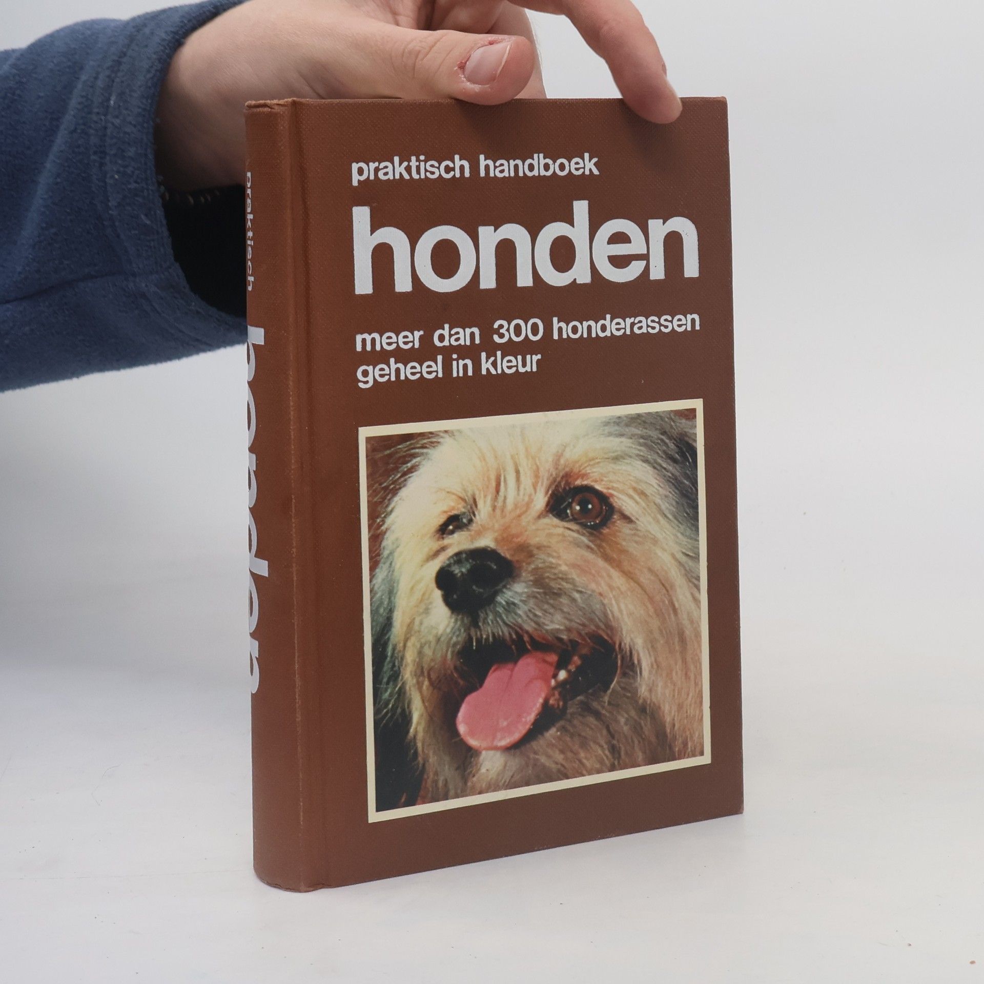 Gino Pugnetti Honden: meer dan 300 honderassen geheel in kleur