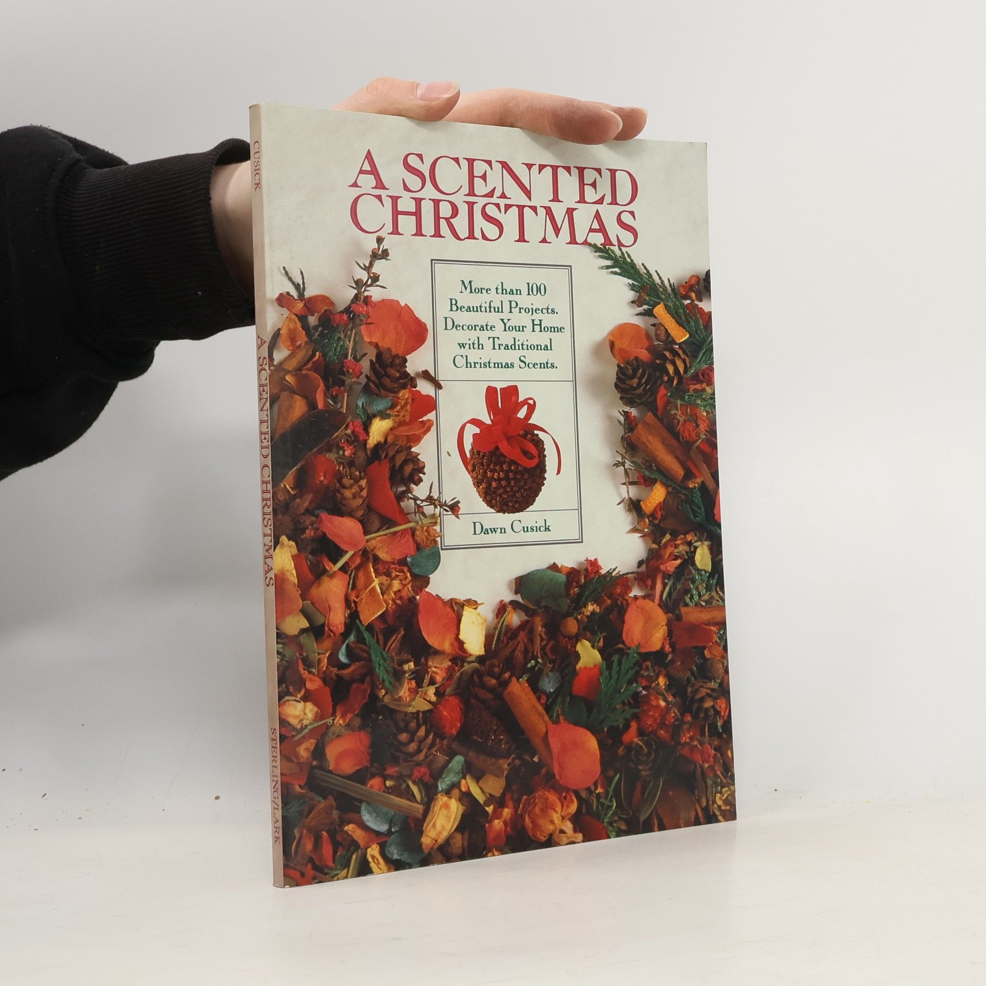 Dawn Cusick A Scented Christmas