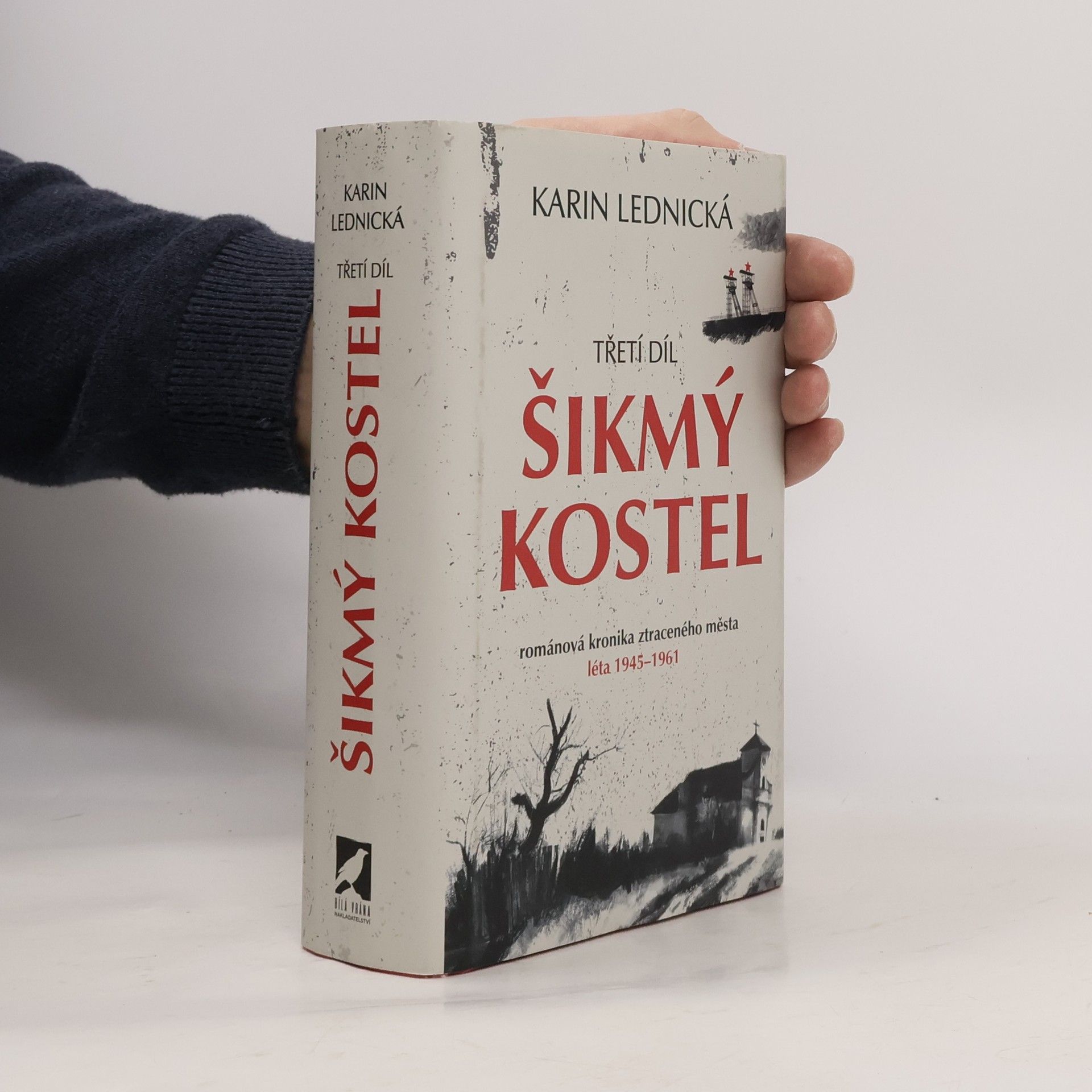Karin Lednická Šikmý kostel 3