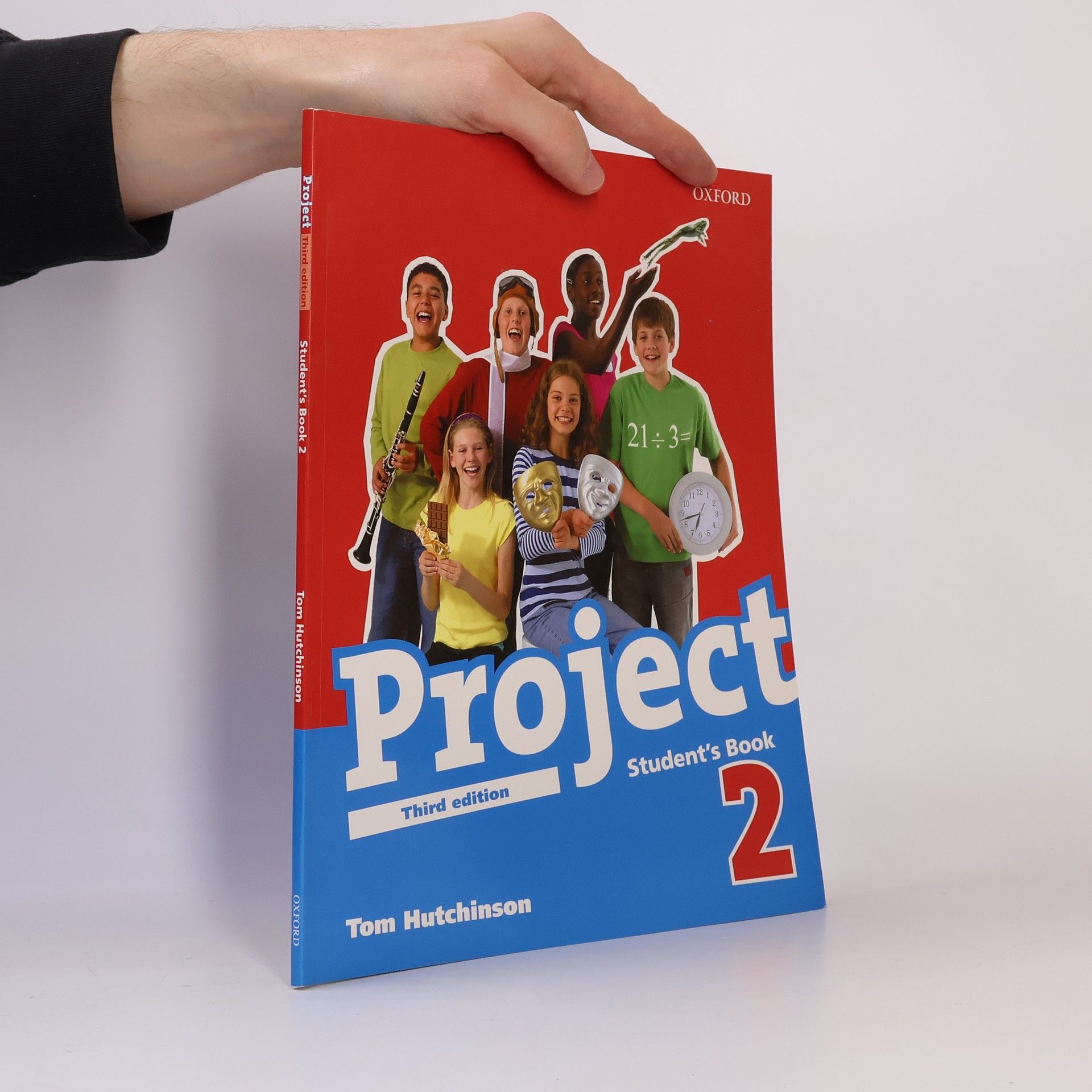 Tom Hutchinson Project 2 Third Edition: Student's Book