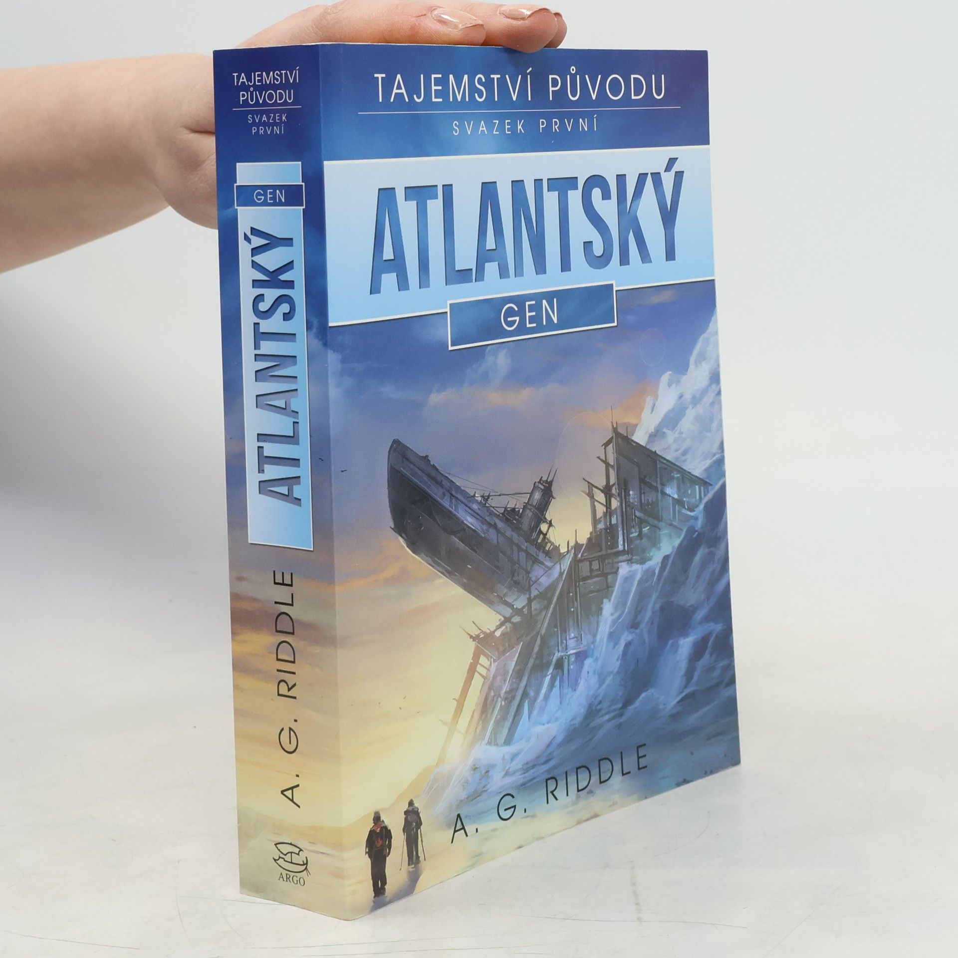 A. G. Riddle Tajemství původu. Svazek první, Atlantský gen