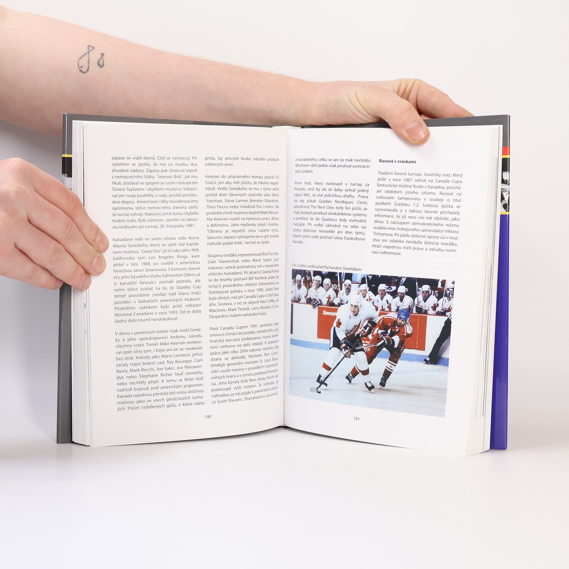 Pavel Bárta Velké okamžiky ledního hokeje. Evropa proti zámoří 1972 - 2005
