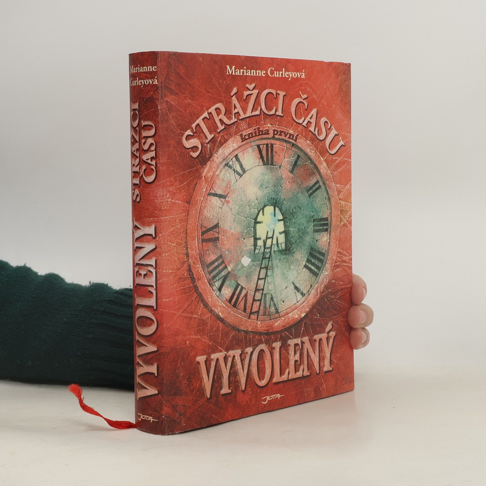 Marianne Curley Strážci času: Vyvolený