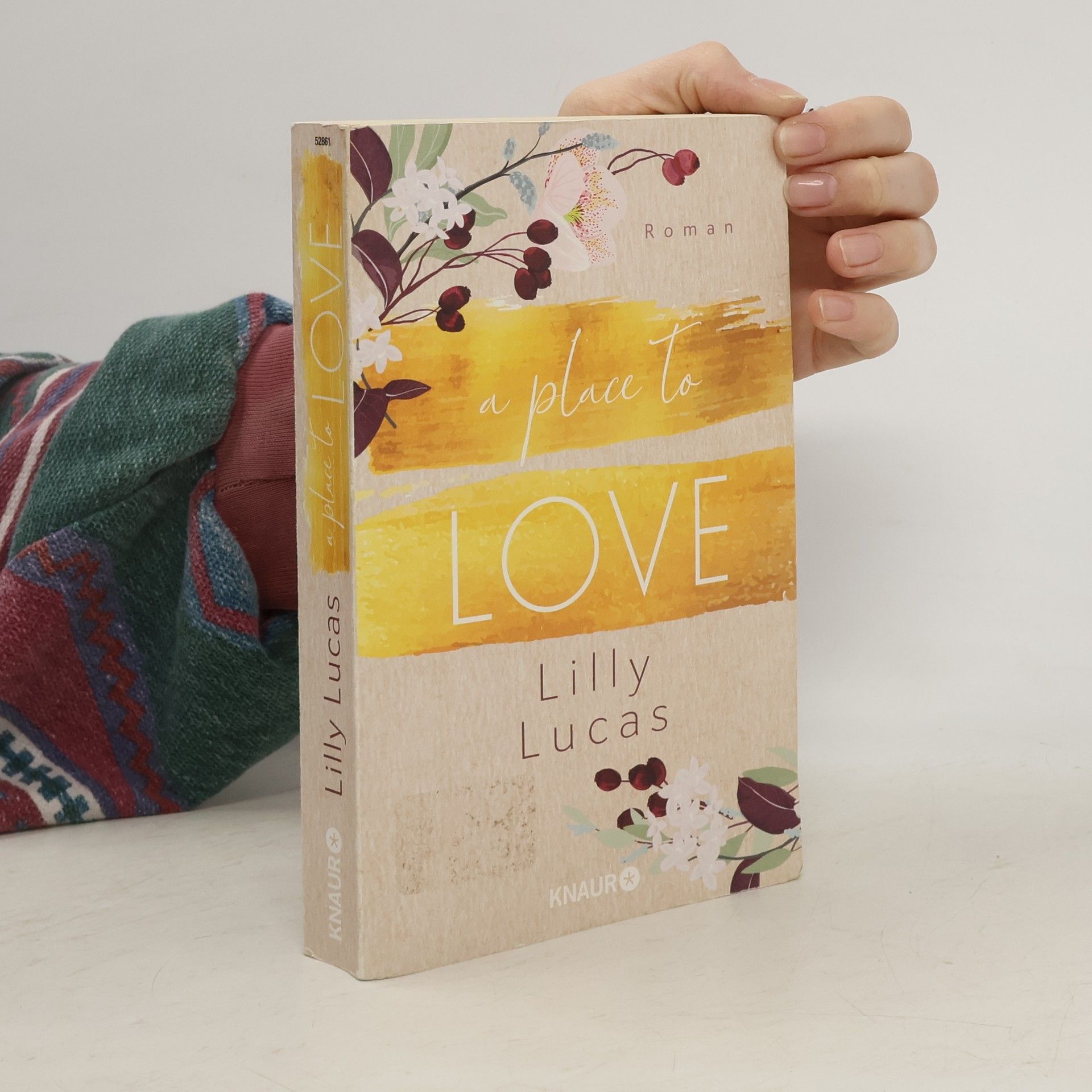 Lilly Lucas A place to love