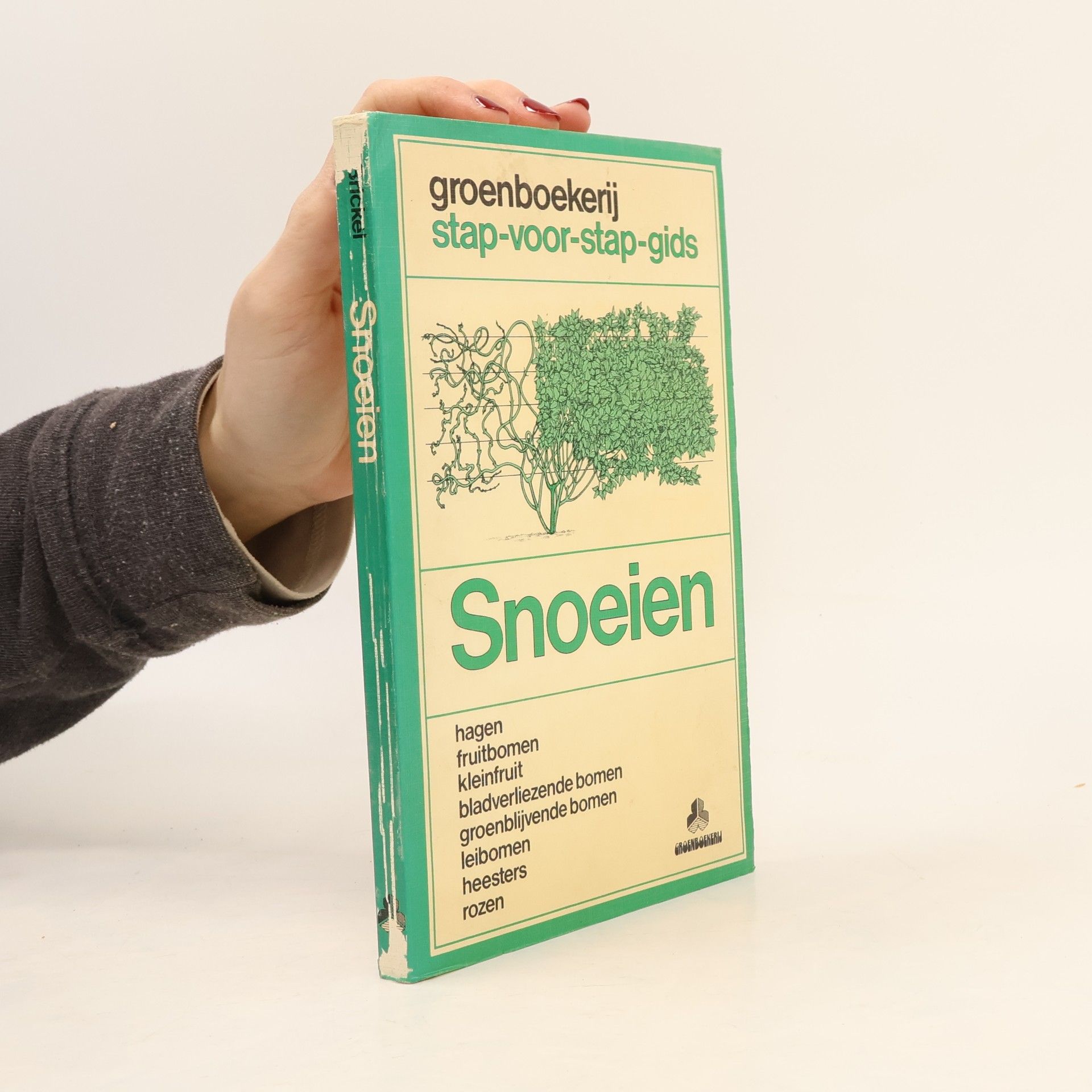 Christopher Brickell Groenboekerij stap-voor-stap-gids: Snoeien