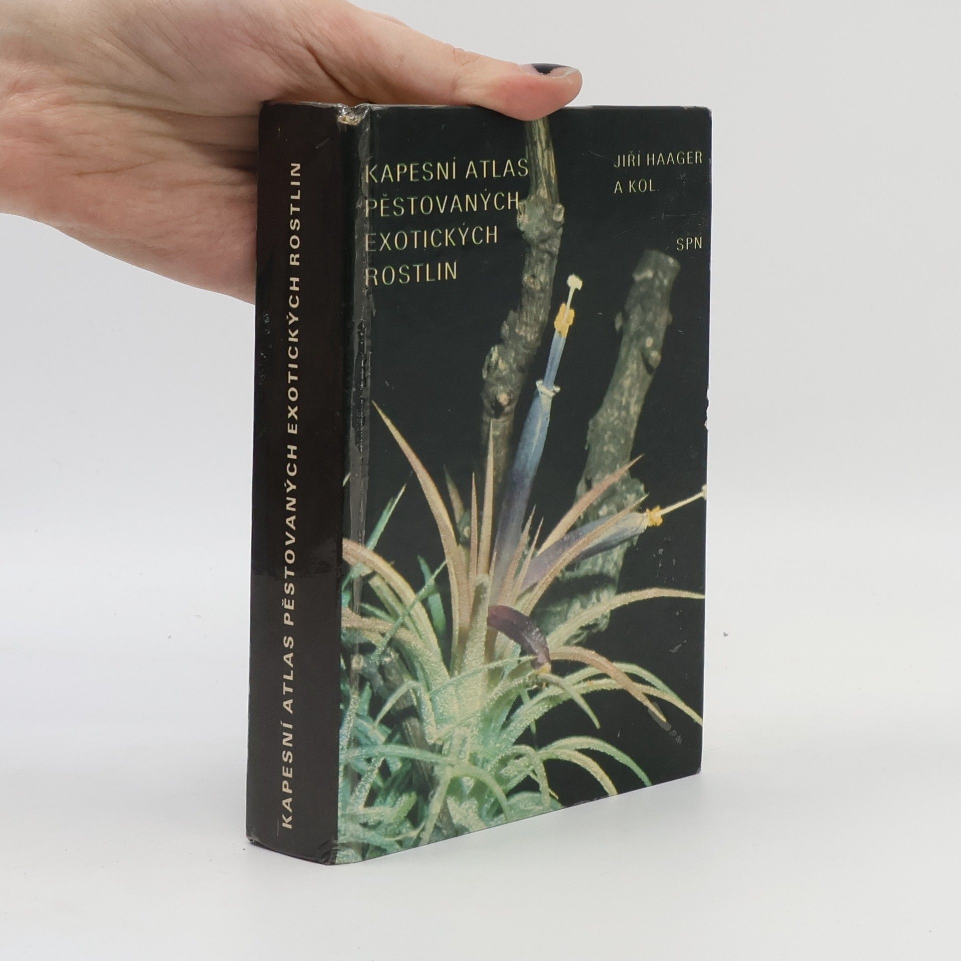 Jiří R. Haager Kapesní atlas pěstovaných exotických rostlin