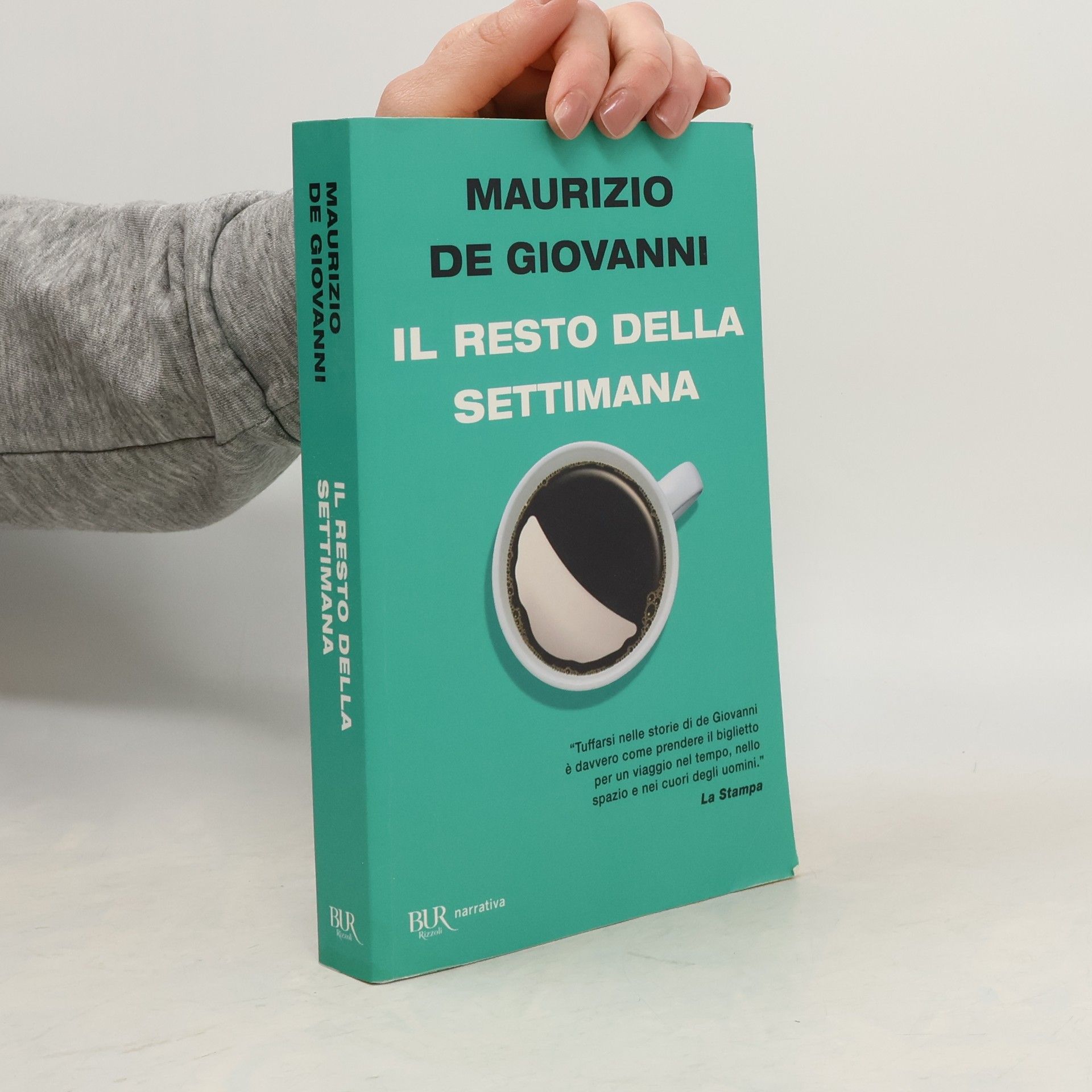 Maurizio De Giovanni BUR narrativa: Il resto della settimana