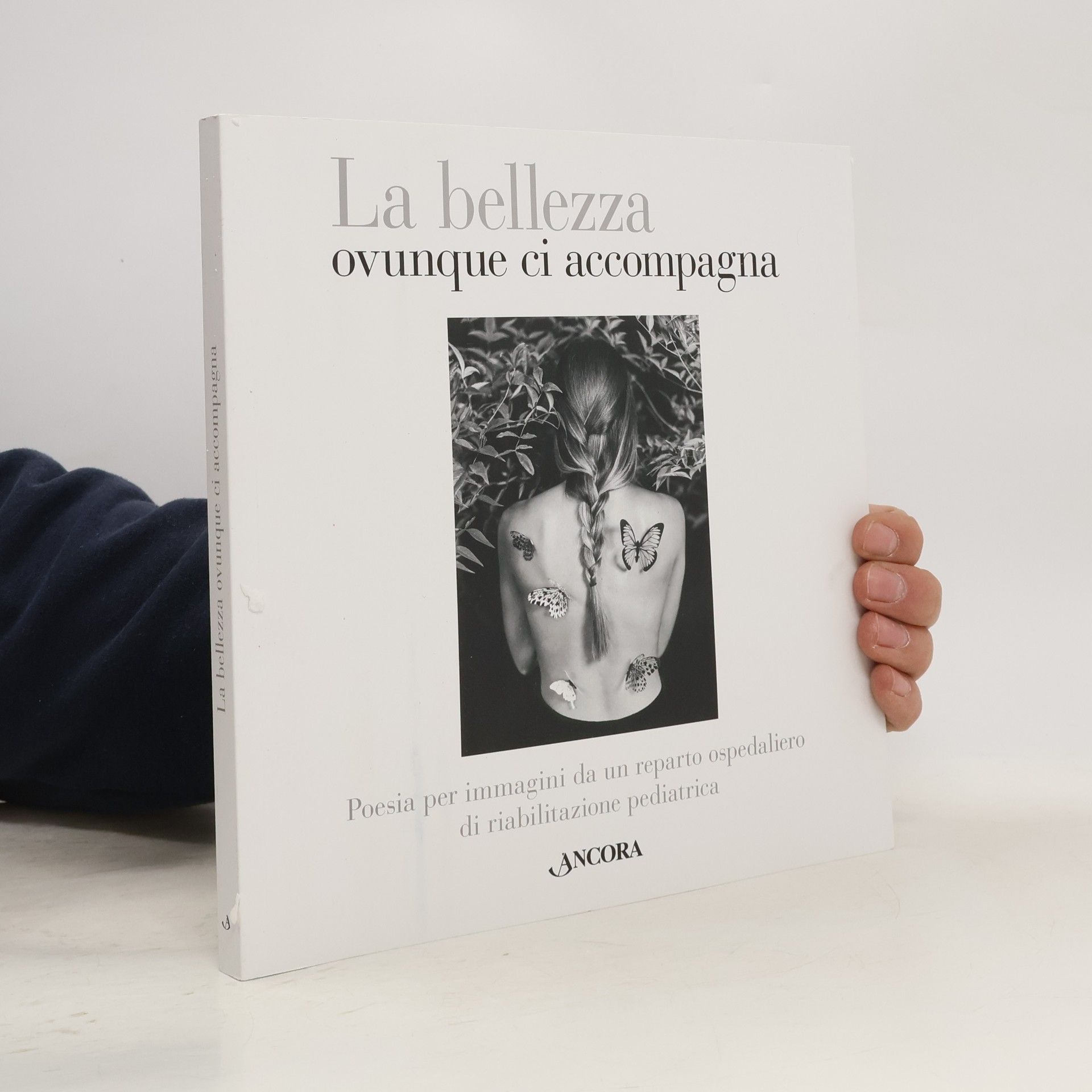 Autorenkollektiv La bellezza ovunque ci accompagna