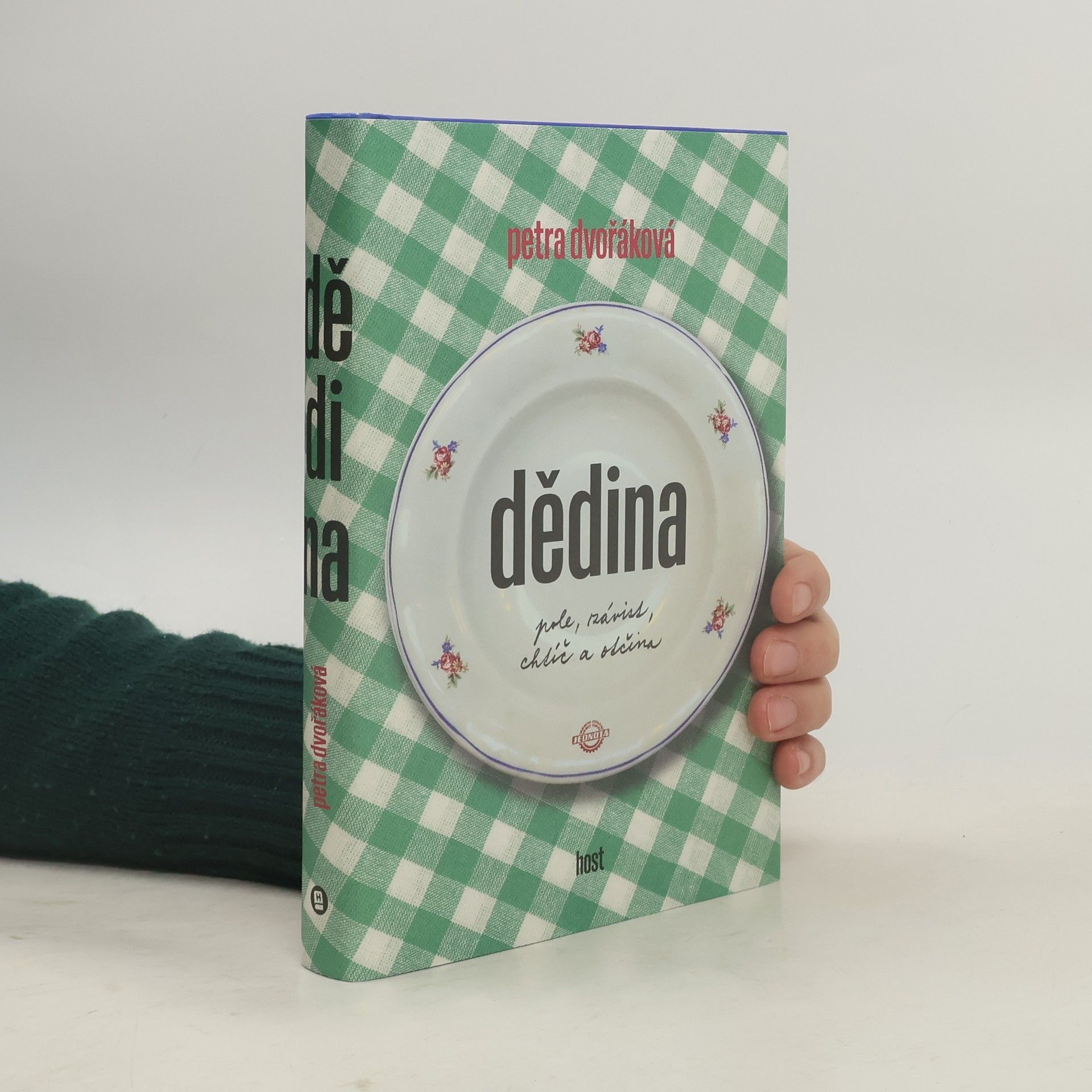 Petra Dvořáková Dědina: pole, závist, chtíč a otčina