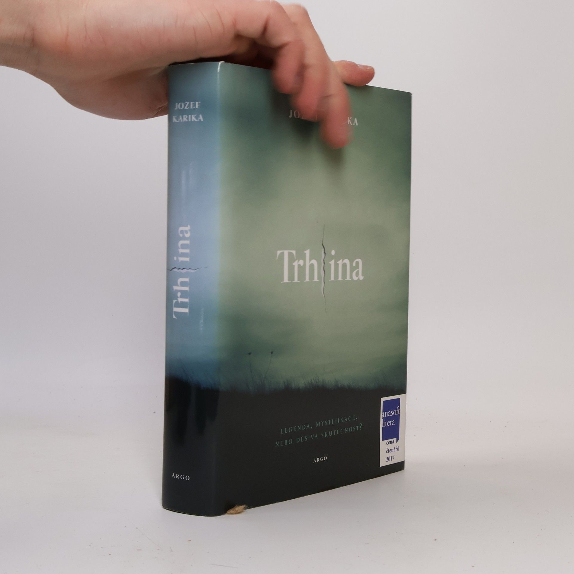 Jozef Karika Trhlina