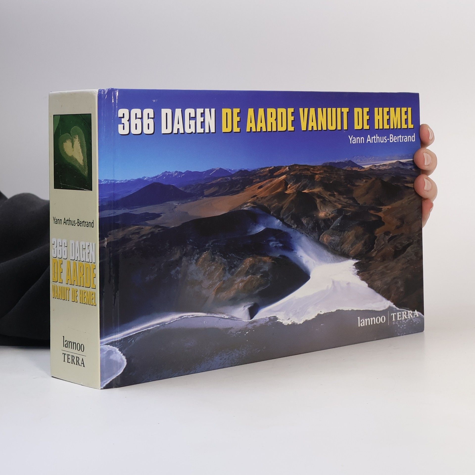 Yann Arthus Bertrand 366 dagen - de aarde vanuit de hemel