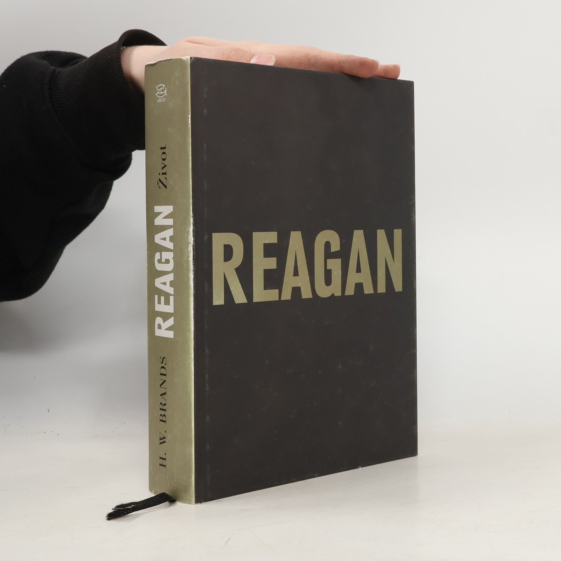 H. W. Brands Reagan: Život